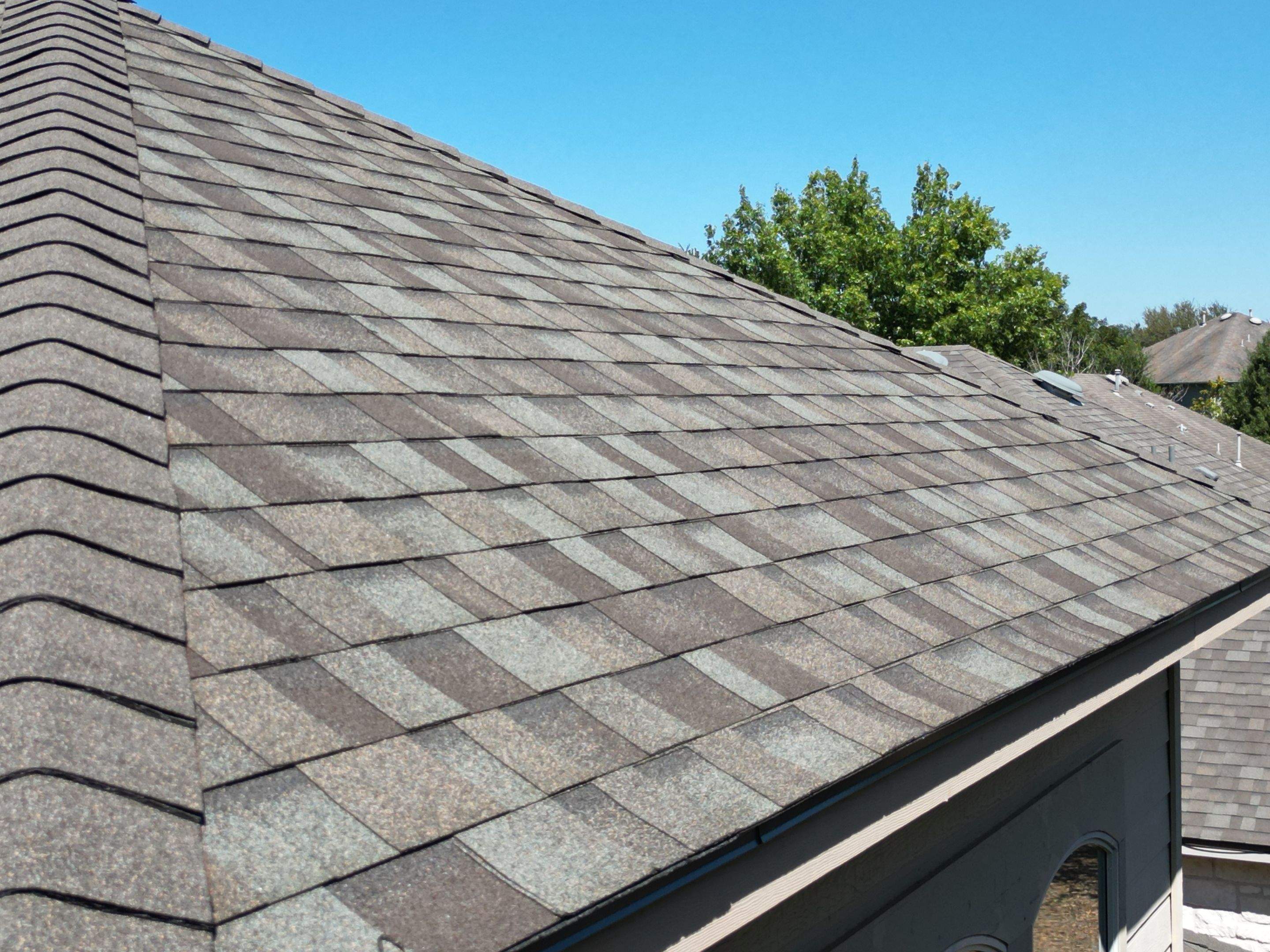 Driftwood - Owens Corning TruDefinition Duration by RoofsOnly.com