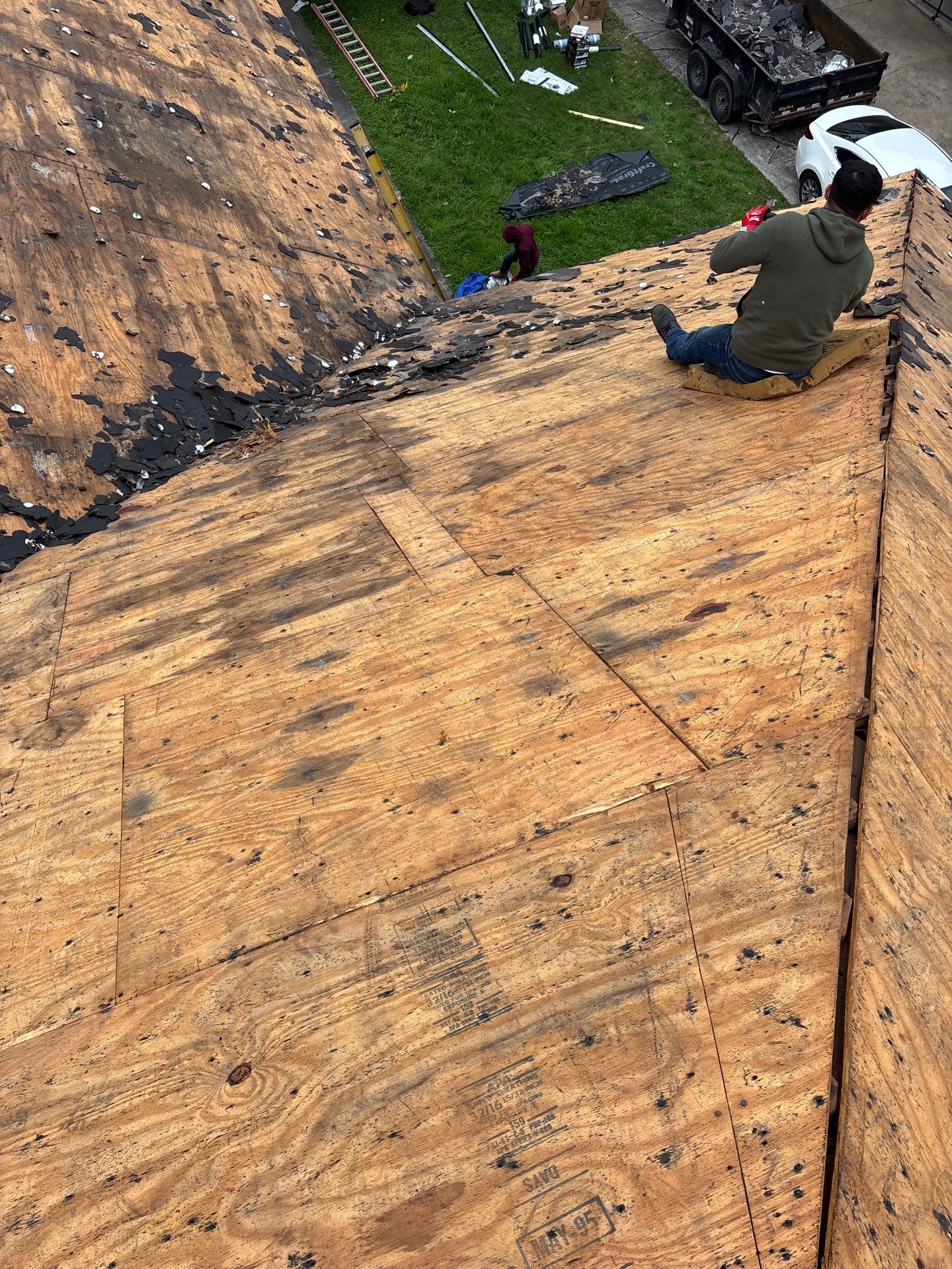 Roof Replacement Houston by Roof Repair Company