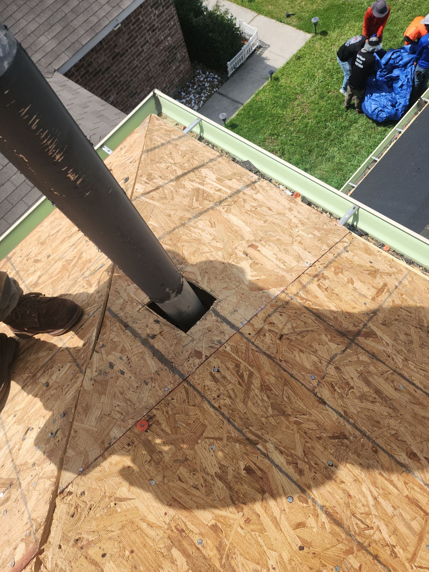 Residential Roofing Installation using Owen's Corning Duration (Lifetime) Shingles by Roof Repair Company