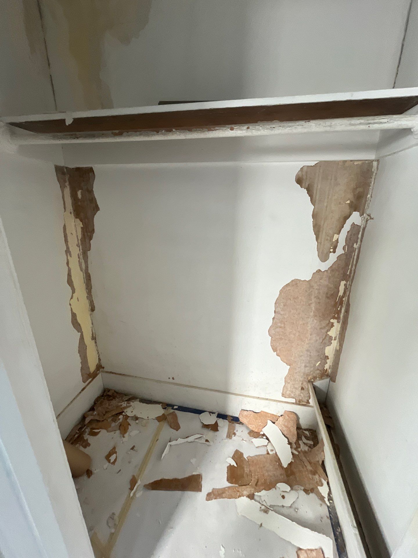 Project in Oakland by Herrera’s Bay Area Painting inc.