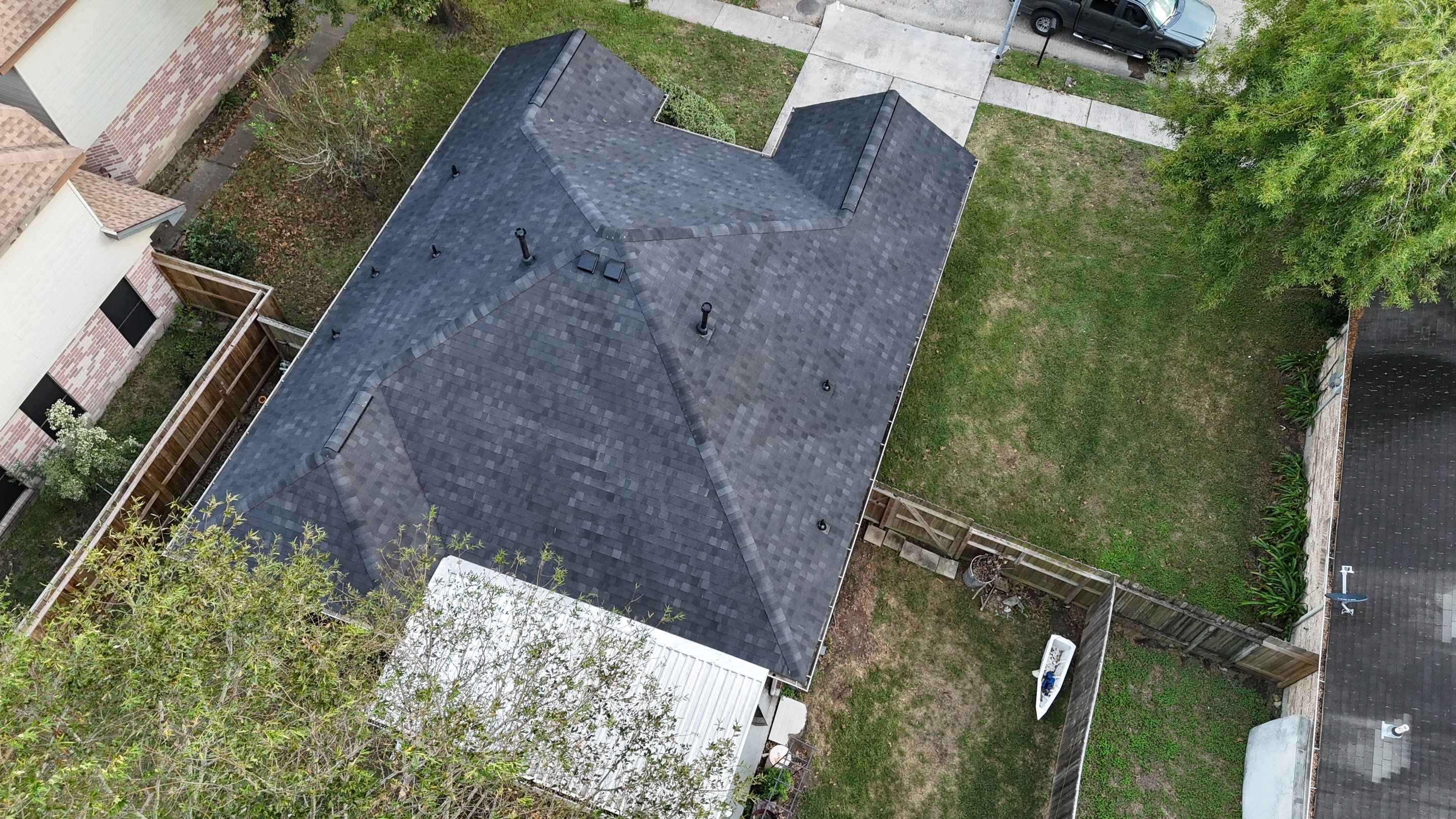 Baytown Roof Replacement by Modern BYLT Roofing & Construction