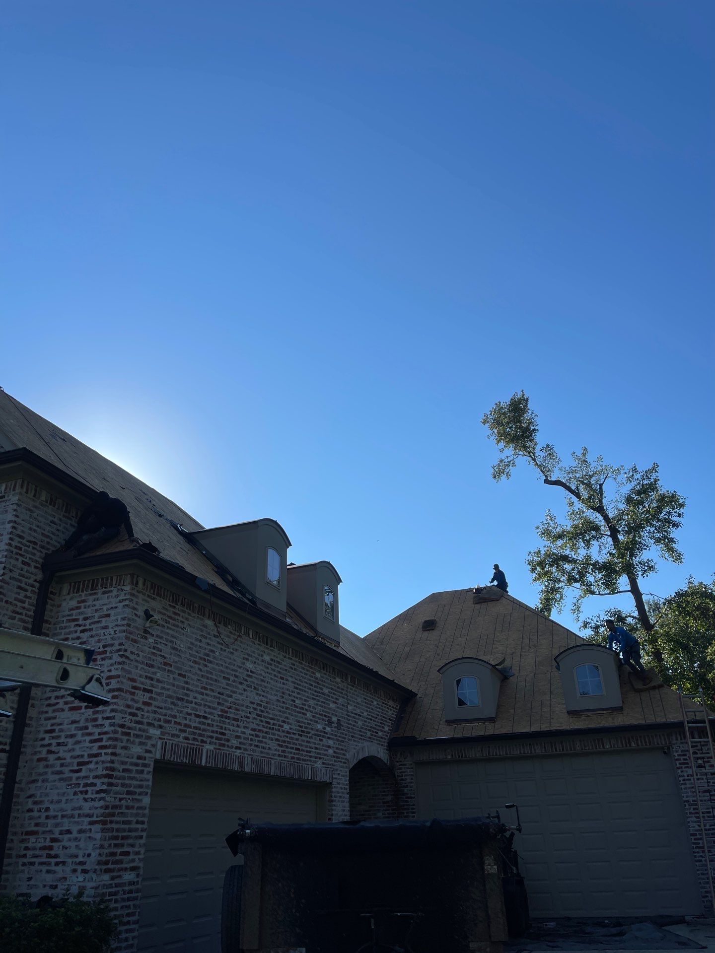 Residential Roofing Installation using Owen's Corning Duration (Lifetime) Shingles by Roof Repair Company