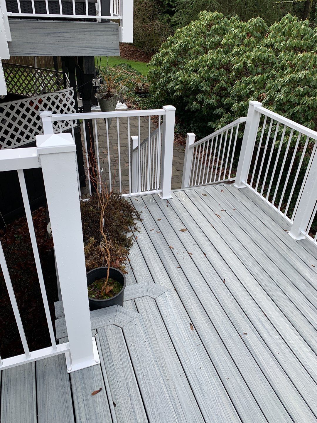 Bothell Foggy Wharf by Alki deck builders 