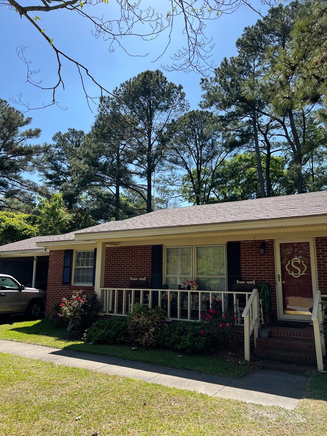 Residential Roofing Installation using High Grade Asphalt Shingles by Carolina Trophy Roofs