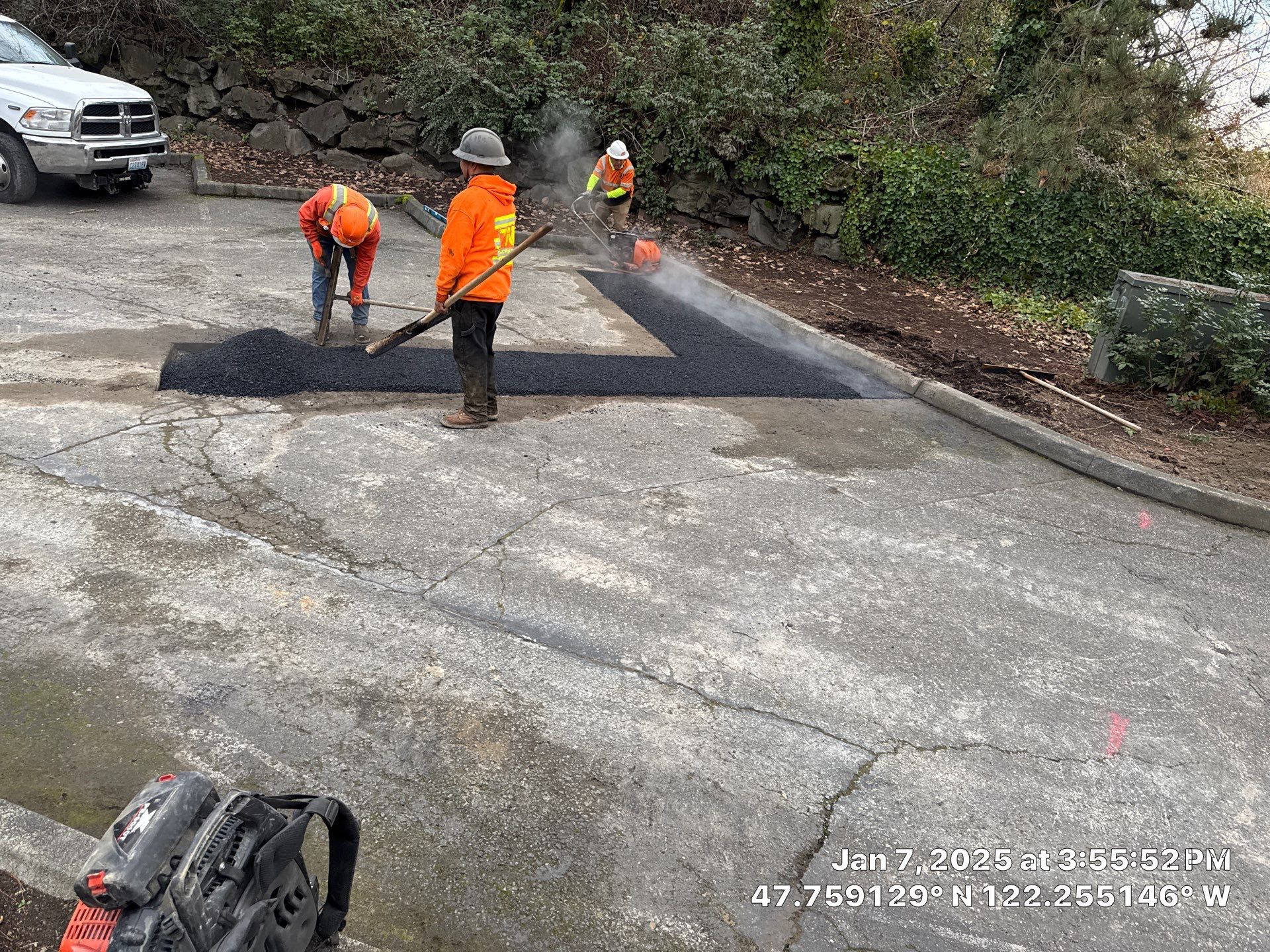 Asphalt Patch Repairs & Sealcoating | Kenmore   by Jireh Asphalt & Concrete Inc 