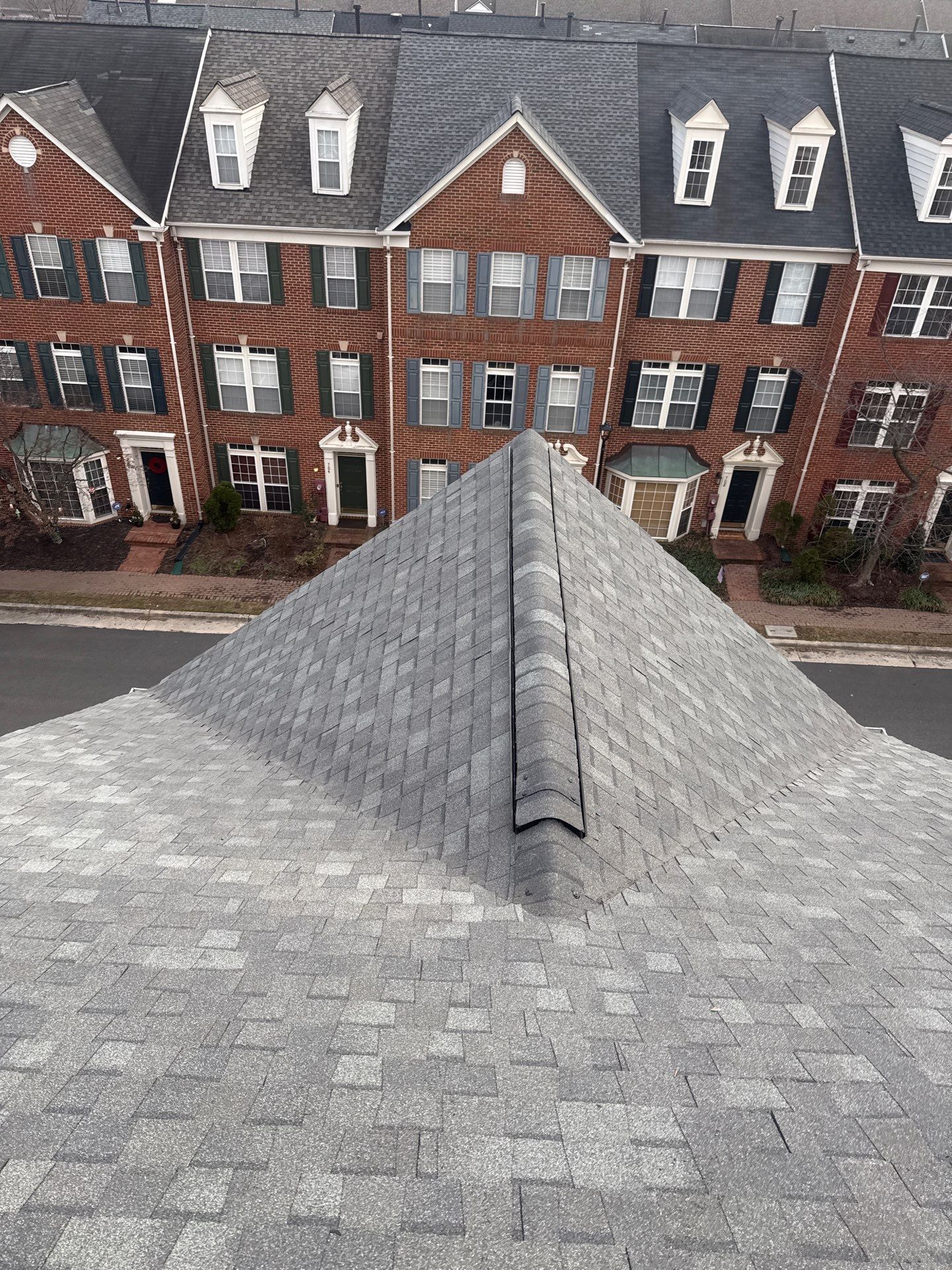 Alexandria: Residential Roof Replacement with CertainTeed Landmark in Georgetown Gray by RM Banning, Inc.