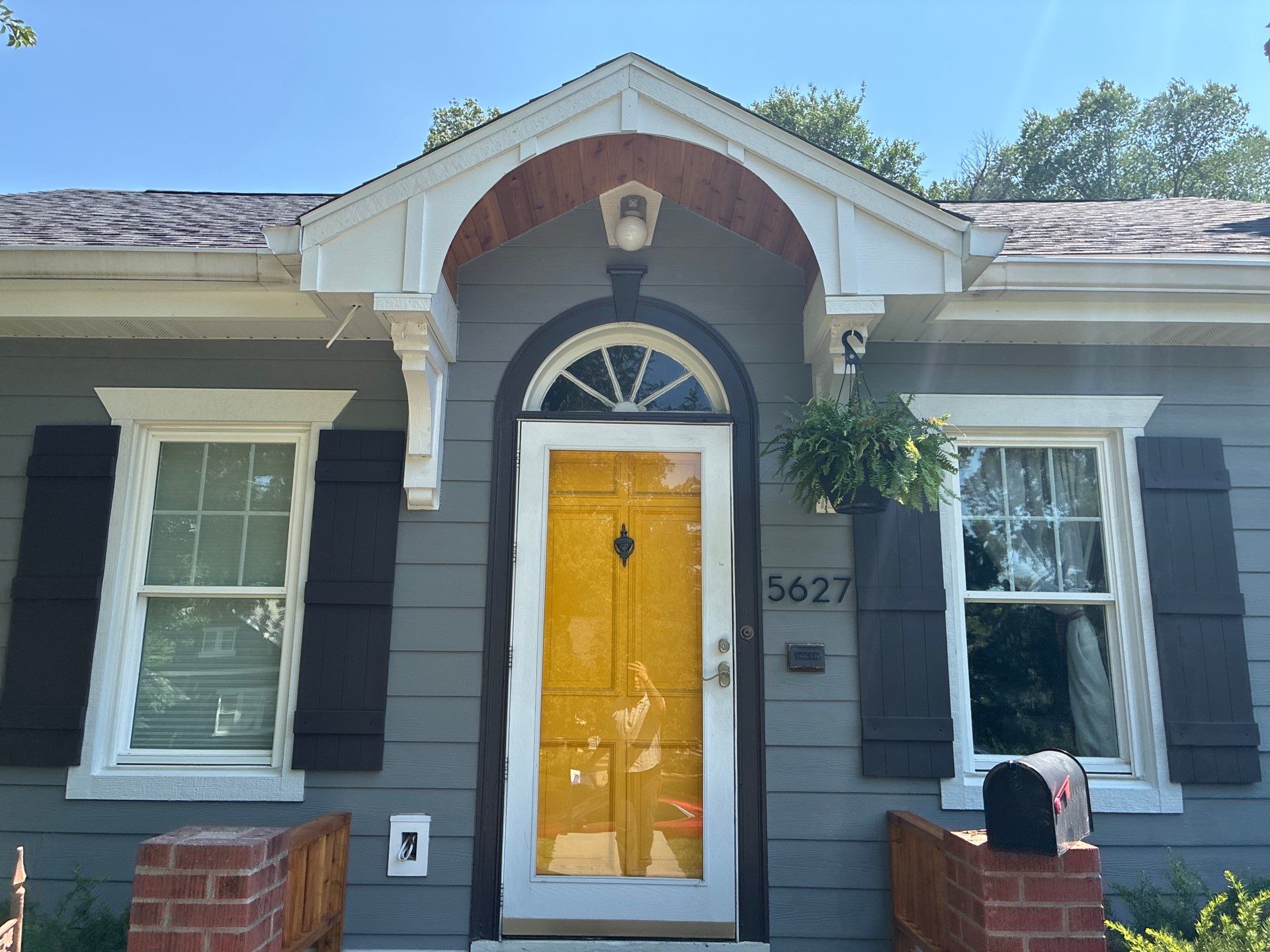 James Hardie Siding and Custom Window Trim Upgrade in Omaha by Carps Complete Exteriors