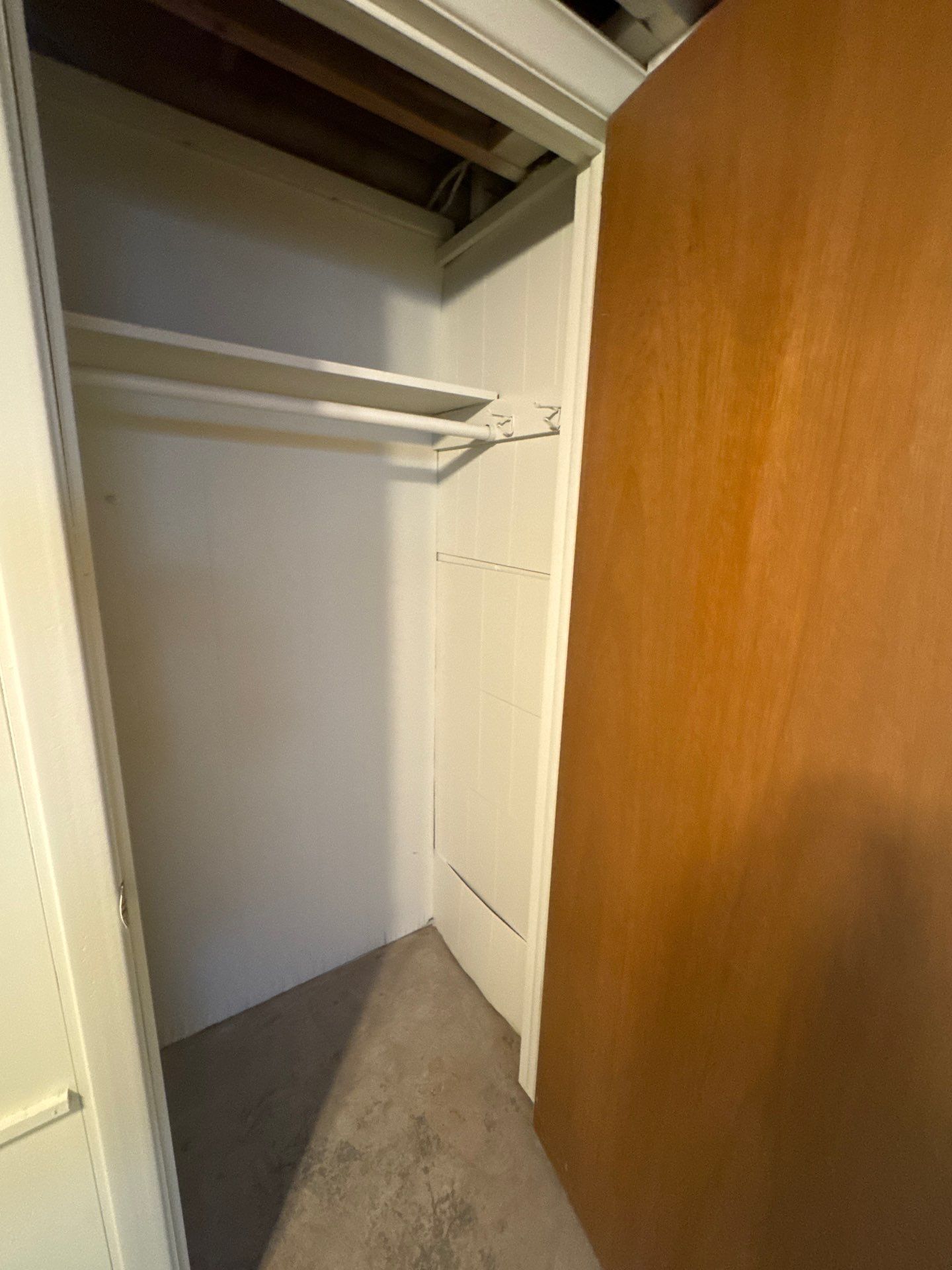 Full Interior Repaint to put the house up for sale by Midwest Paint LLC