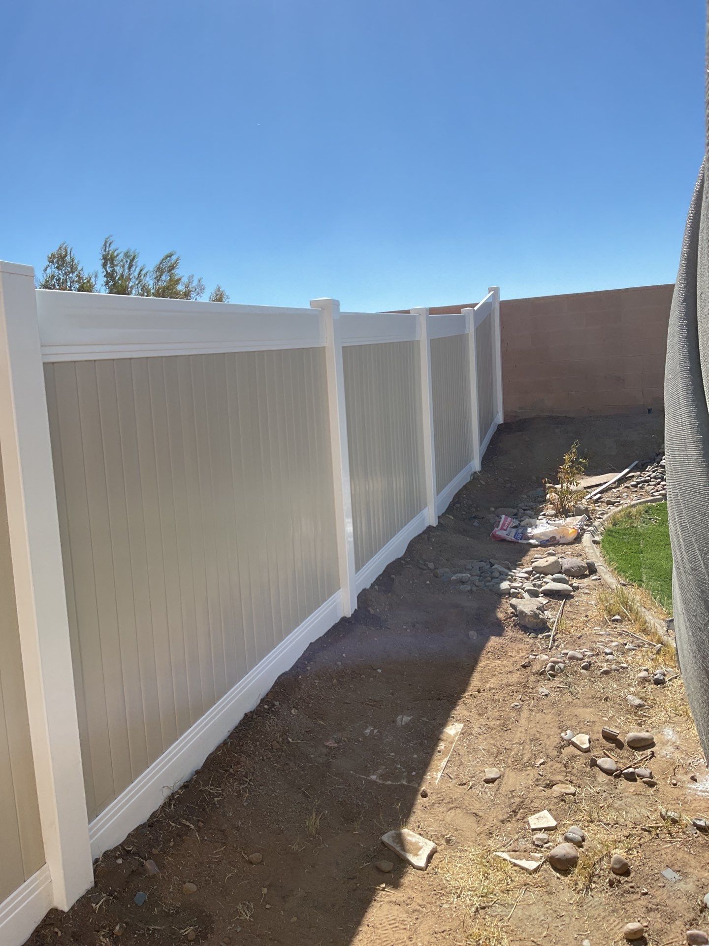 Fence Installation using Vinyl by Fence Guys Inc.