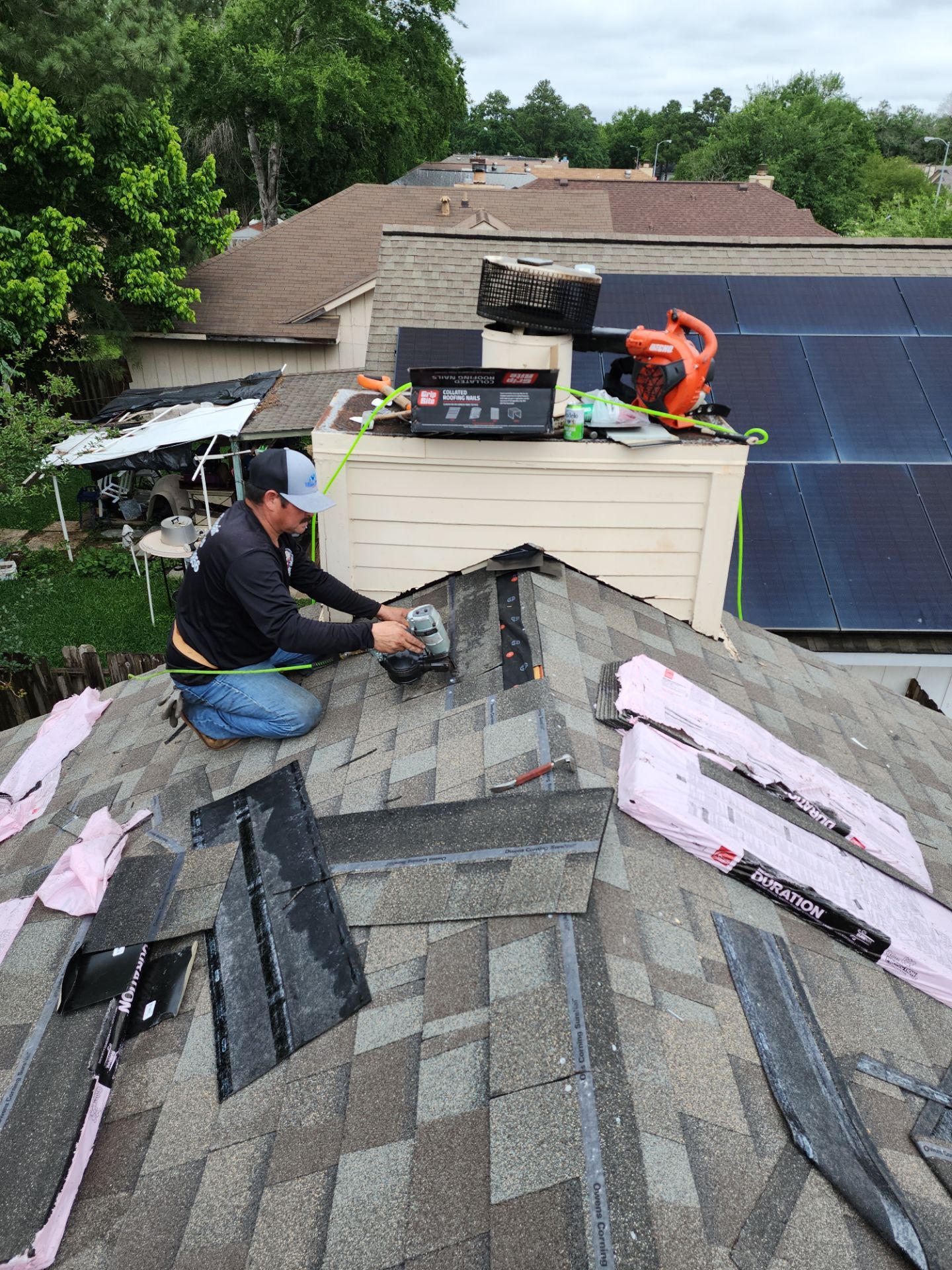 Residential Roofing Installation using Owen's Corning Duration (Lifetime) Shingles by Roof Repair Company