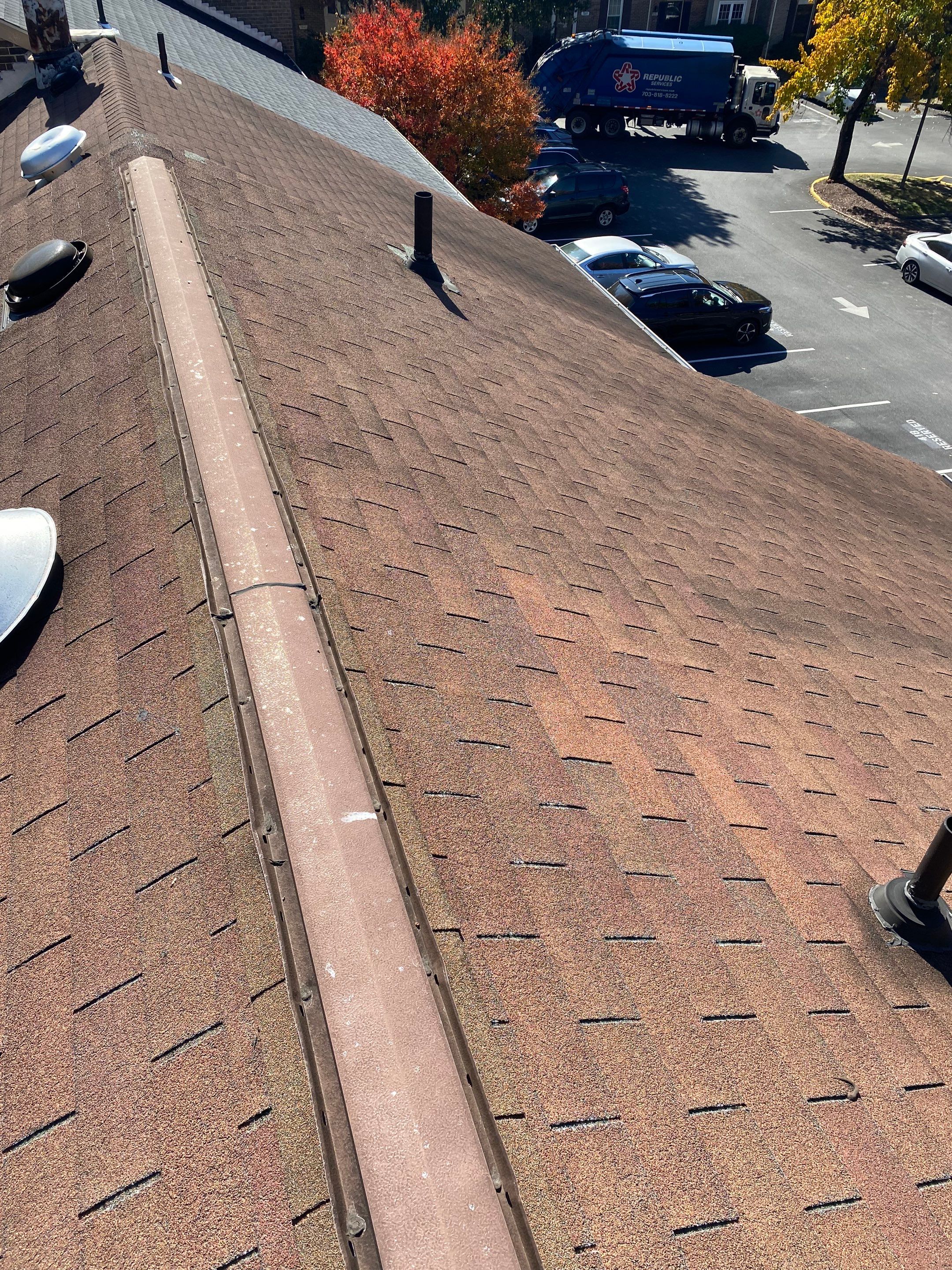 Springfield: Residential Roof Replacement with CertainTeed Landmark Pro in Max Def Burnt Sienna by RM Banning, Inc.