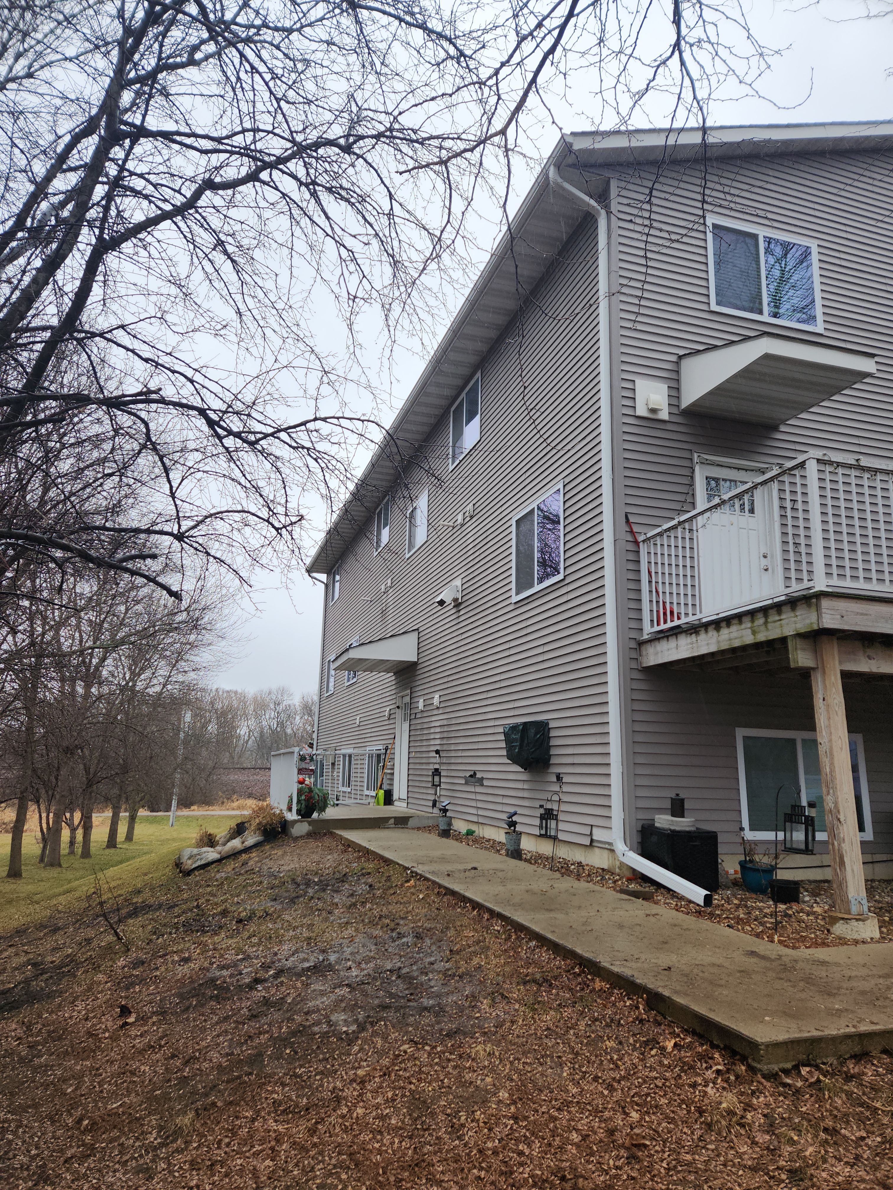 5" Gutters in Eagle Lake by Next Level Seamless Gutters / Exteriors Inc.
