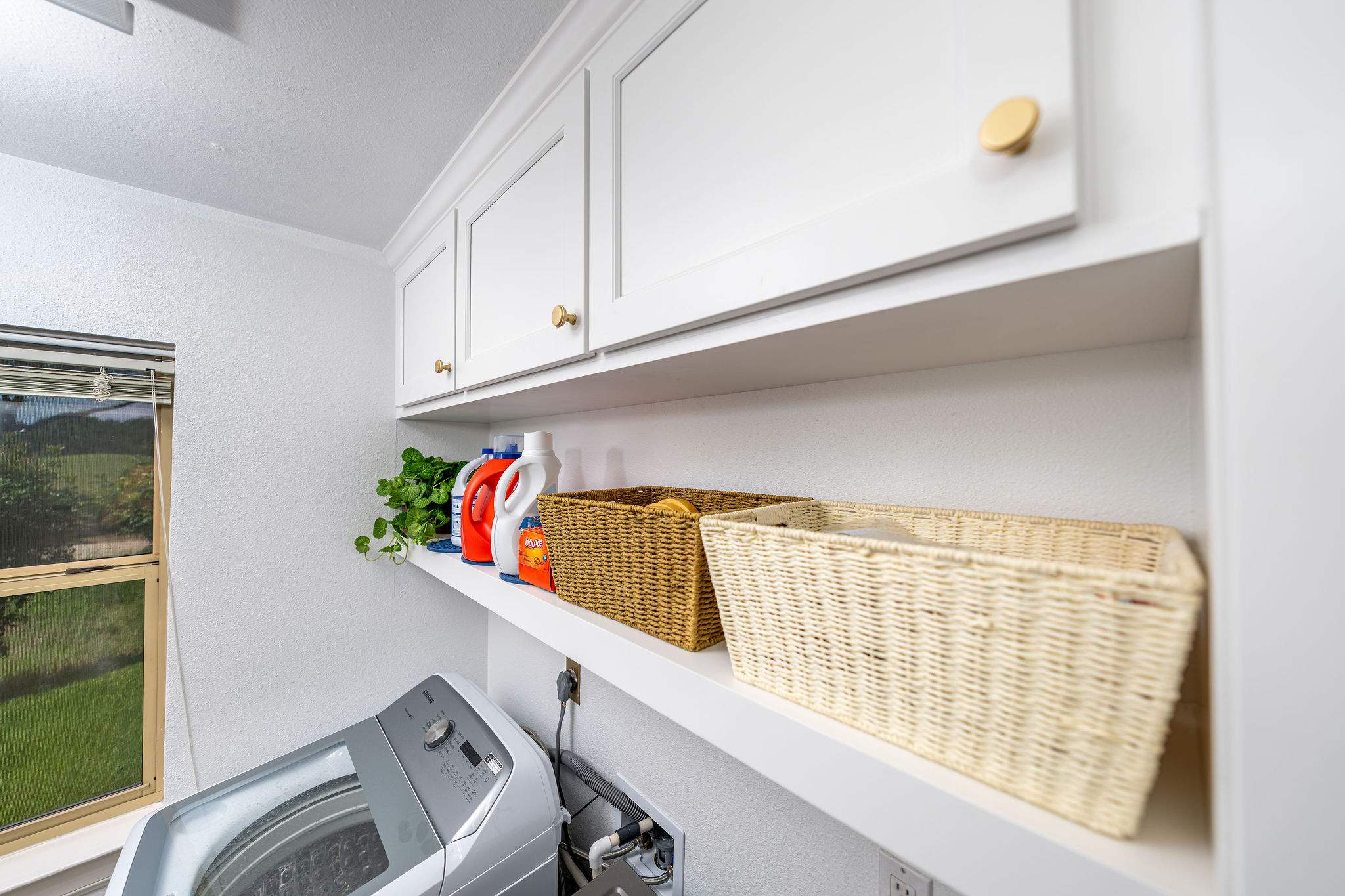 Kitchen remodel using Bertch cabinets, and Cambria quartz countertops by Mena stone surfaces