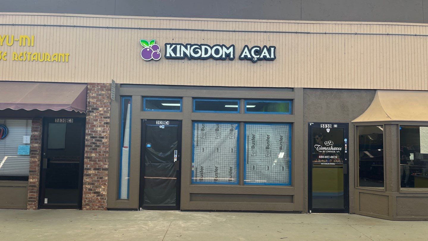 Channel Letters and Acrylic Letters for Kingdom Acai by SignCrafters
