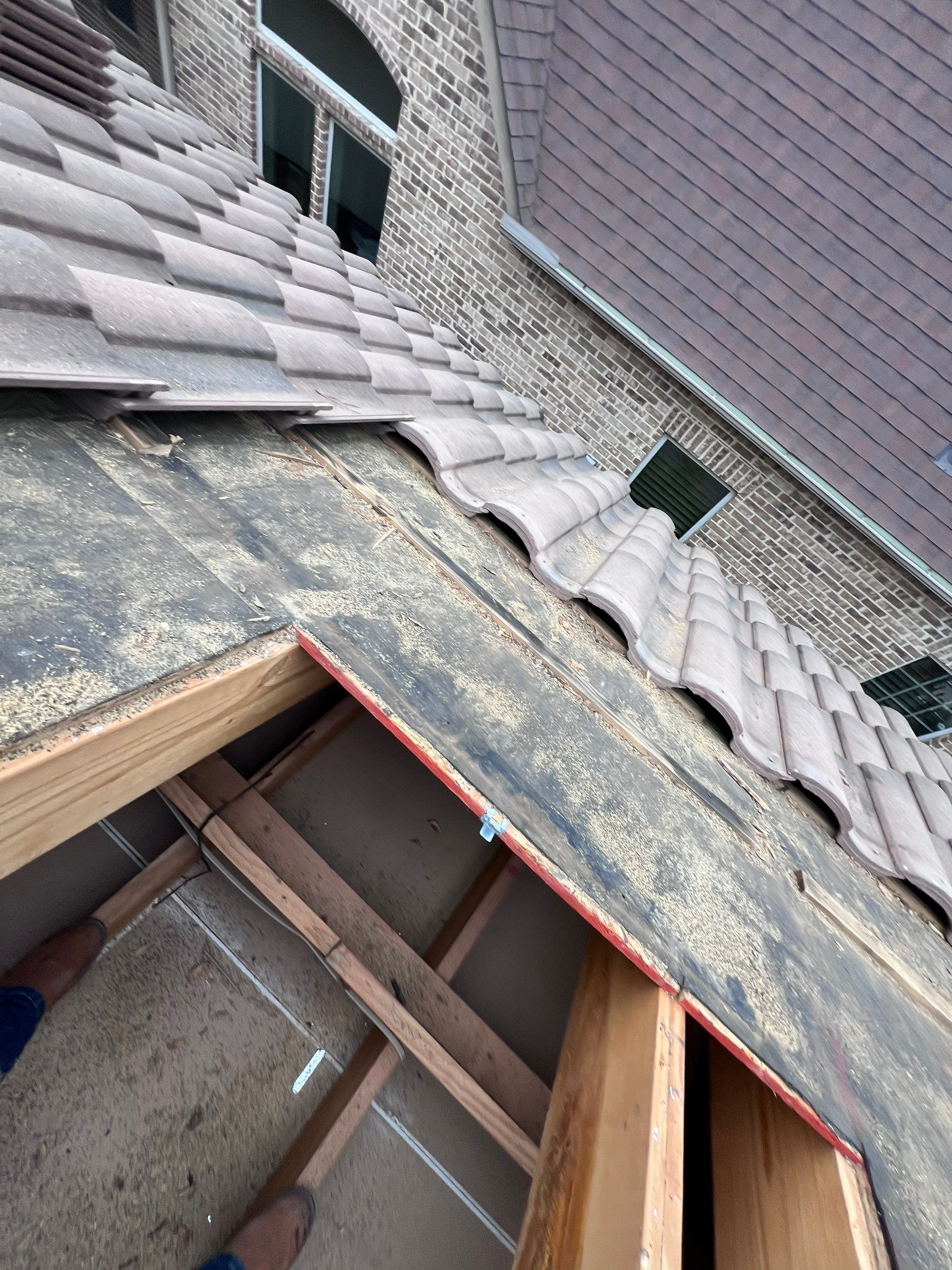Tile Roof Repair by Roof Repair Company