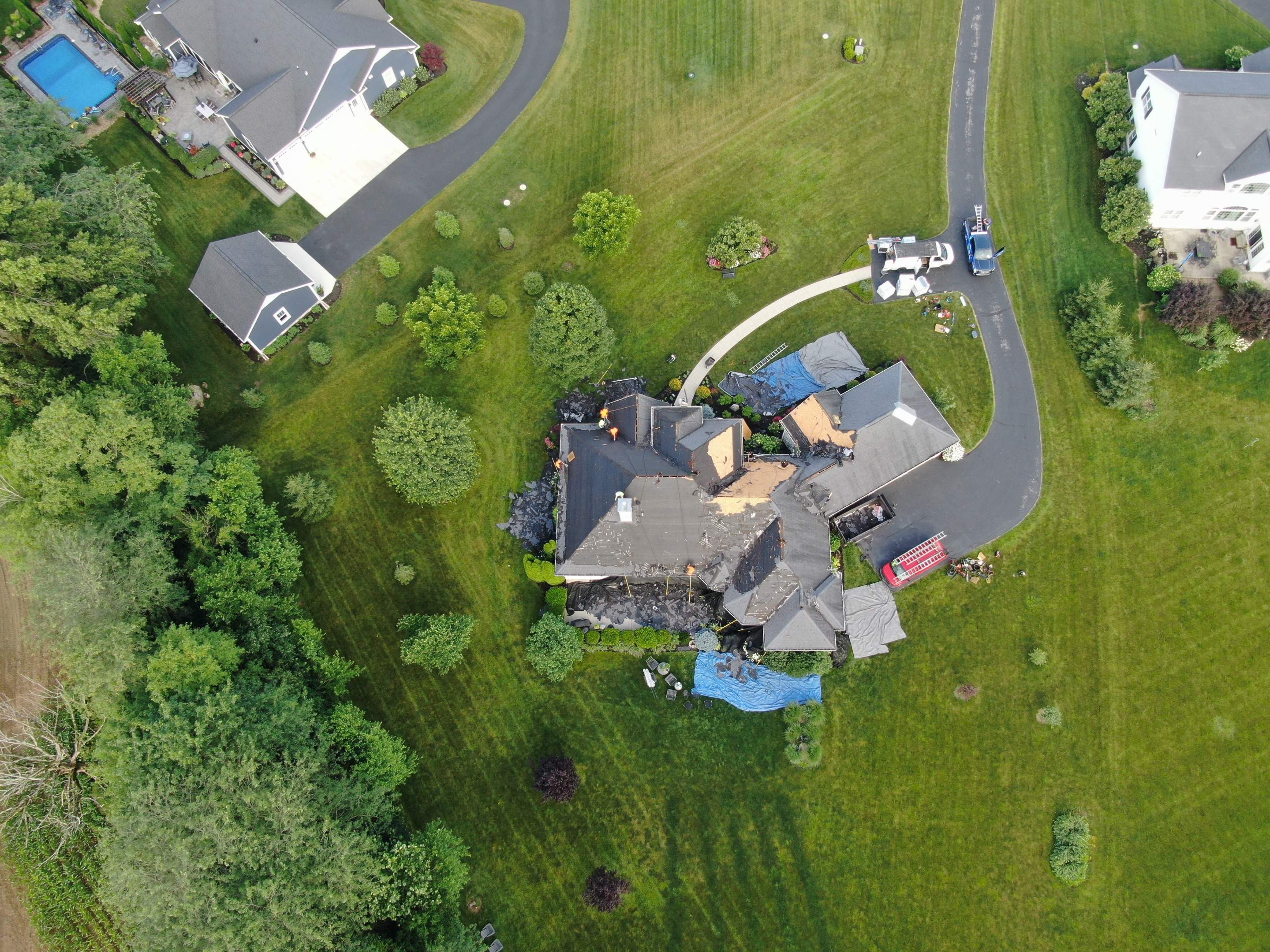 Residential Roofing Installation using Atlas Pinnacle Black Shingles by 614 Exteriors