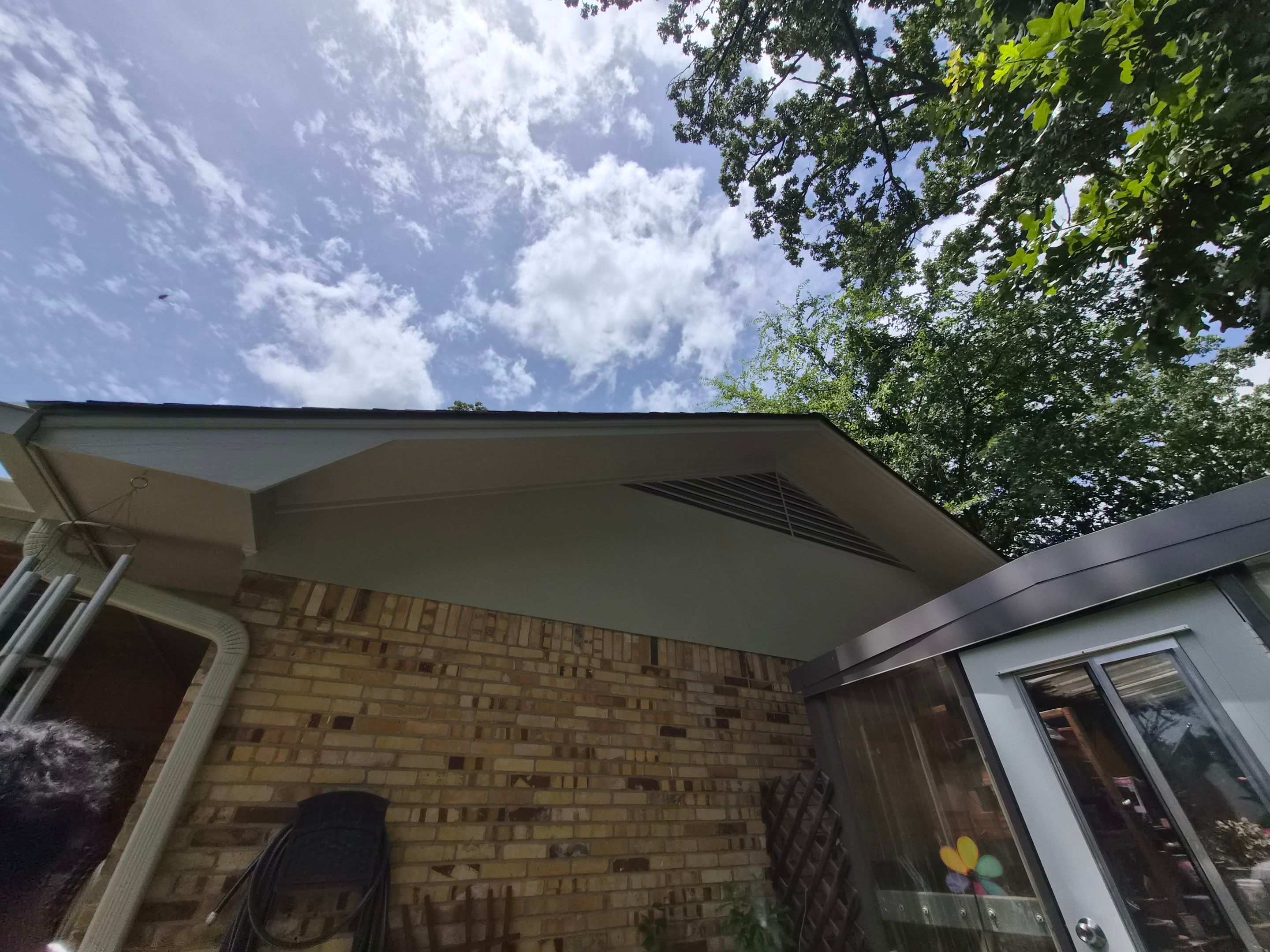 Clean, Consistent Finish on Paint Project in Tyler TX by Quality Coats Painting