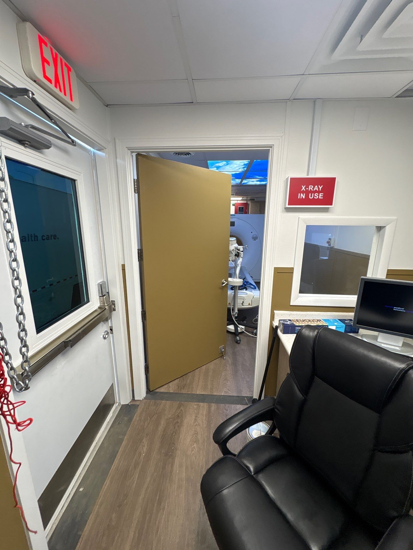 Interior for Mobile Medical Imaging Unit by Select Painting, Coatings & Garage Cabinets