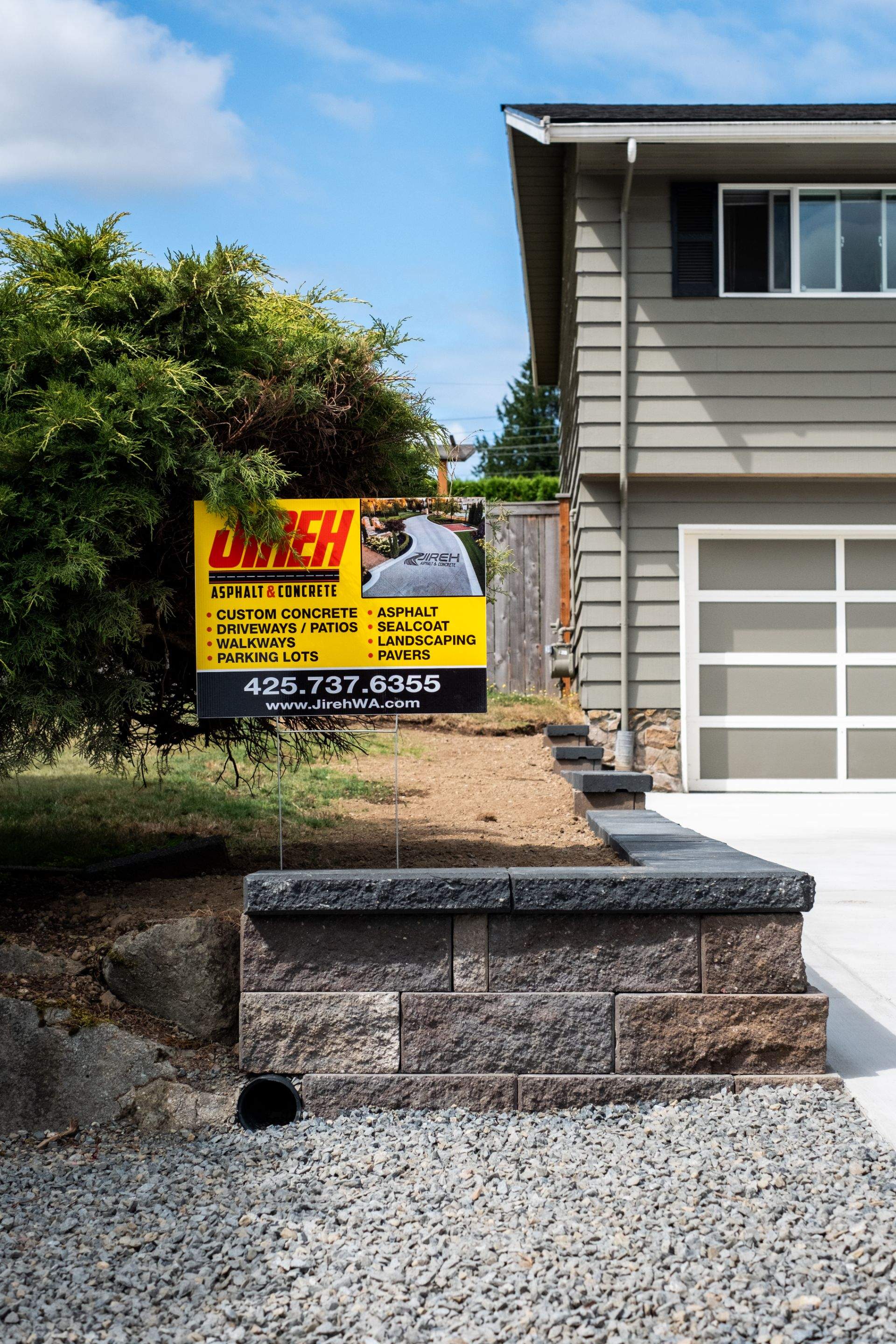 Justin | Retaining Wall, Landscape Project  by Jireh Asphalt & Concrete Inc 