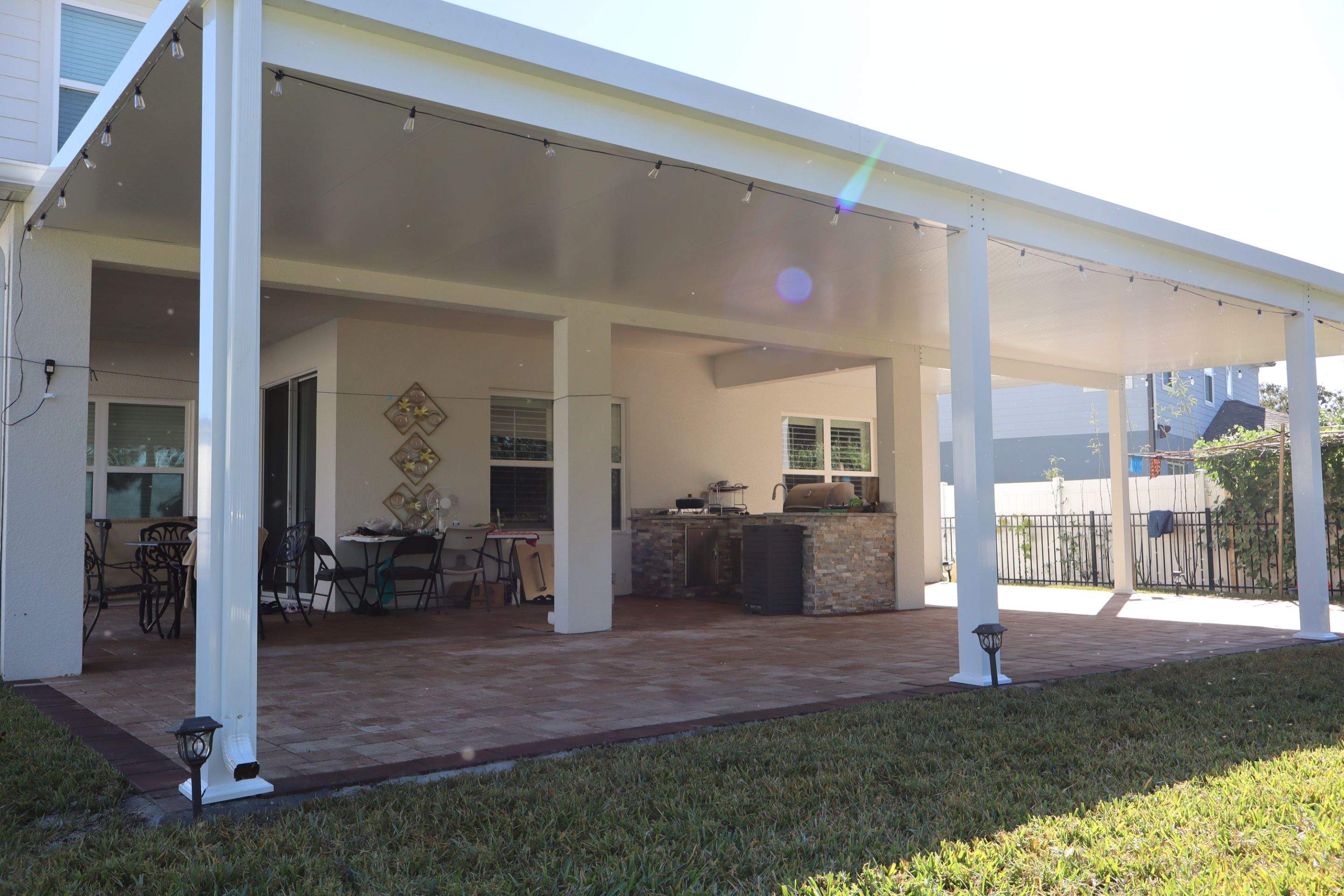 Patio cover with kitchen by Orlando pergolas 