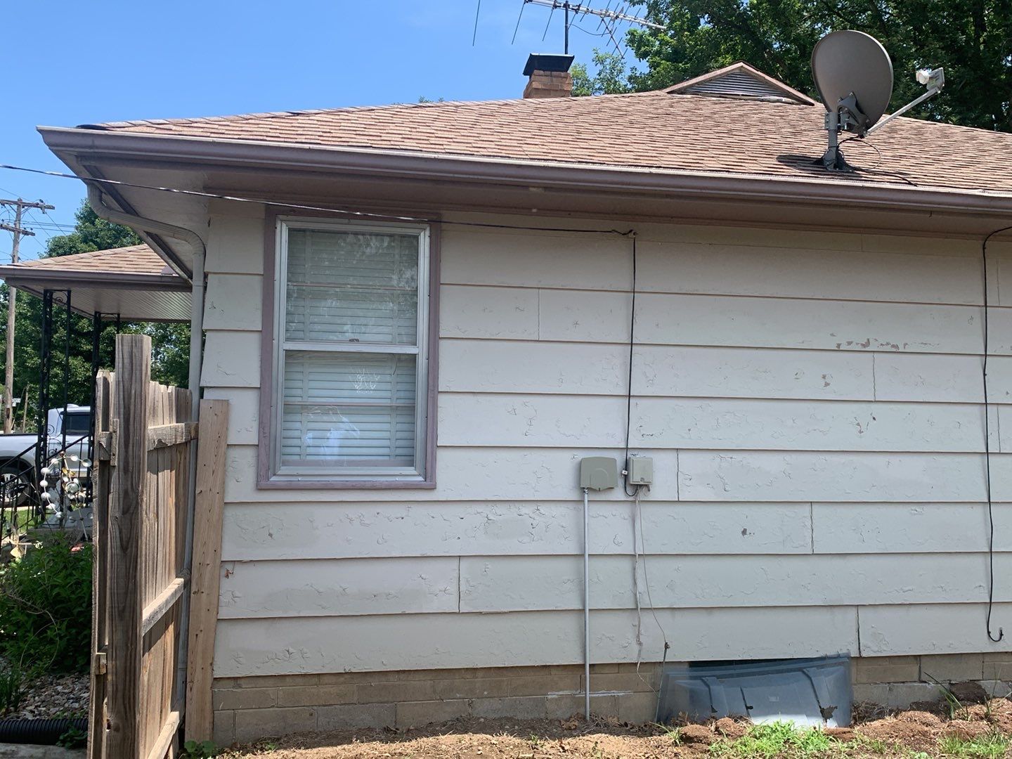 Siding Installation using Driftwood Craneboard D7 by EEC Windows, Siding & Roofing