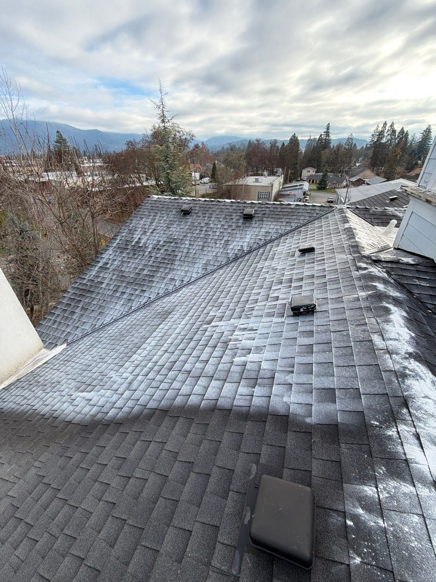 Project in Grants Pass by Roof Maxx of Grants Pass
