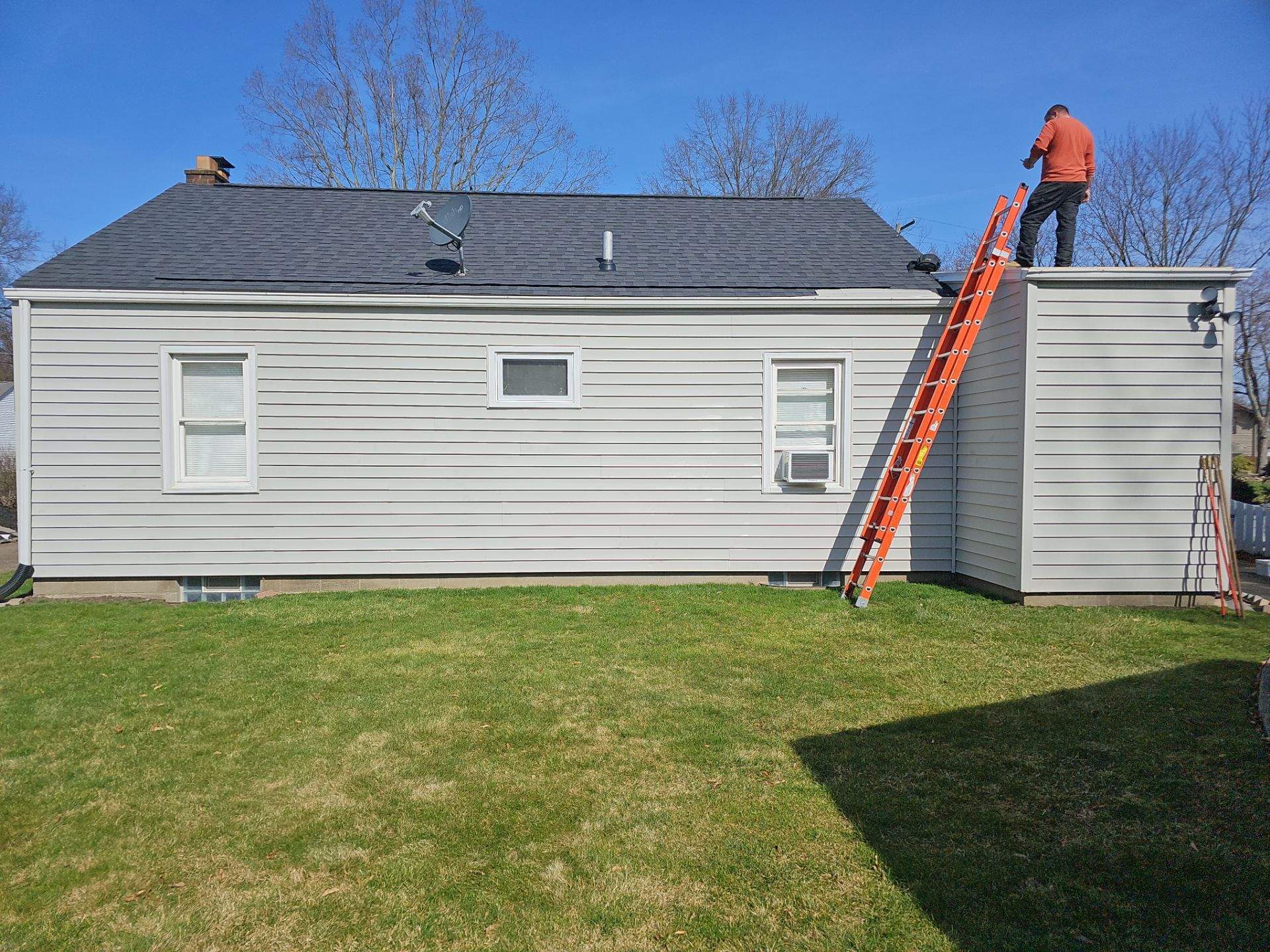 Rochelle Bumgarner by Silver Leaf Contracting 