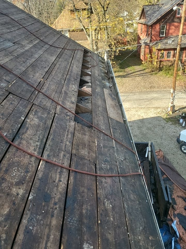 ATLAS PINNACLE COLOR: PRISTINE SCOTCHGARD BLACK DRIP EDGE: BLACK by Eagle Eye Roofing