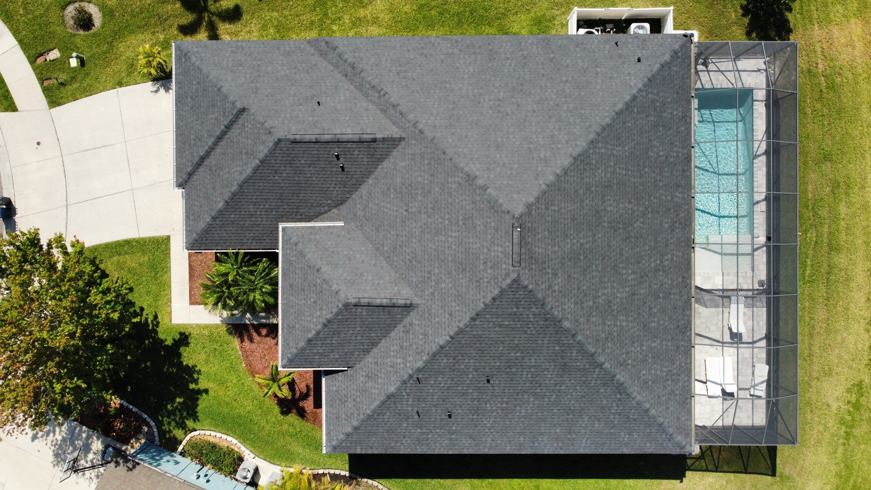 Roof Replacement in Palmetto FL, by Steadfast Roofing 