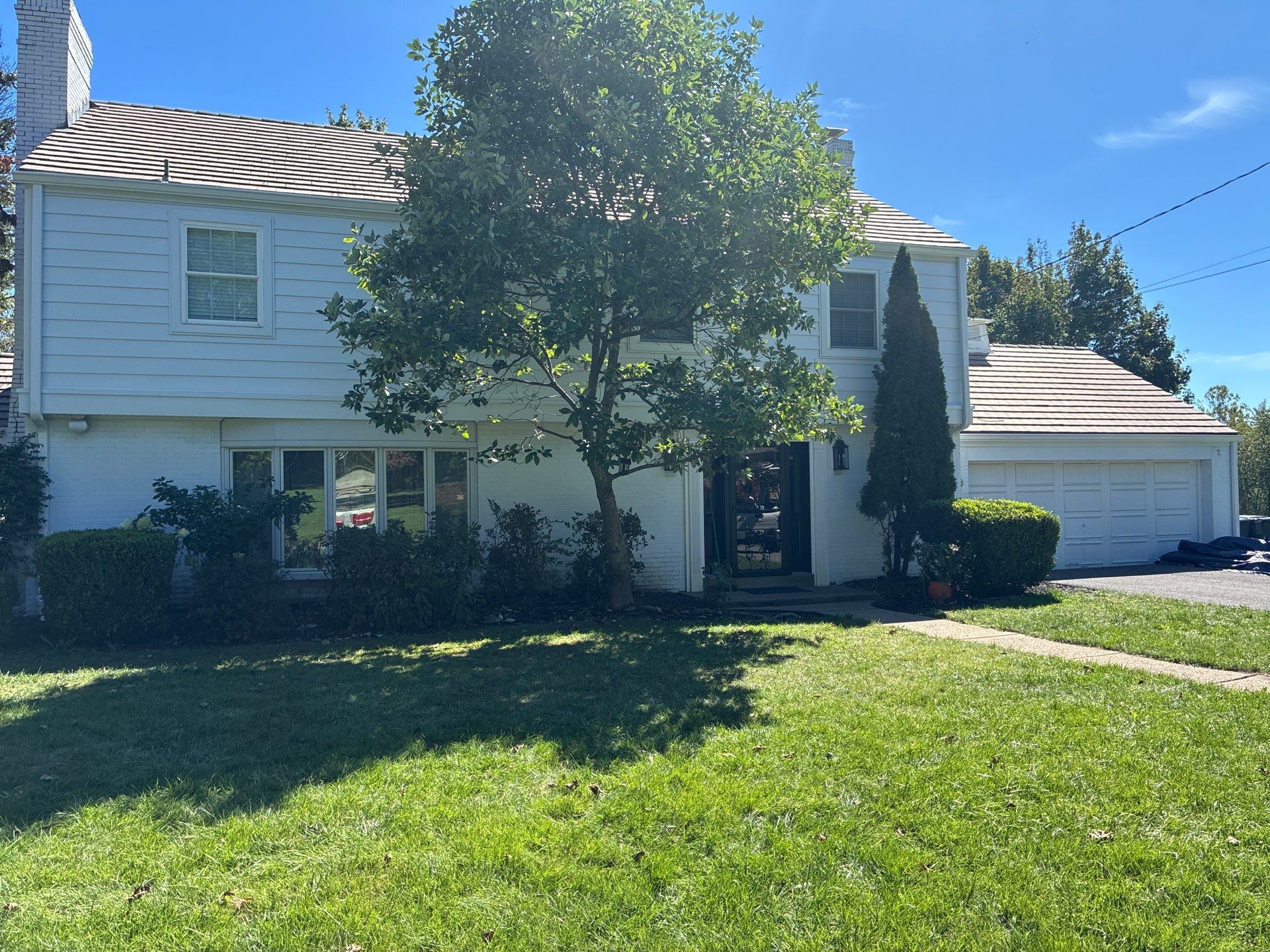 Provia Traditional Lap Siding in White by Ideal Siding Pittsburgh