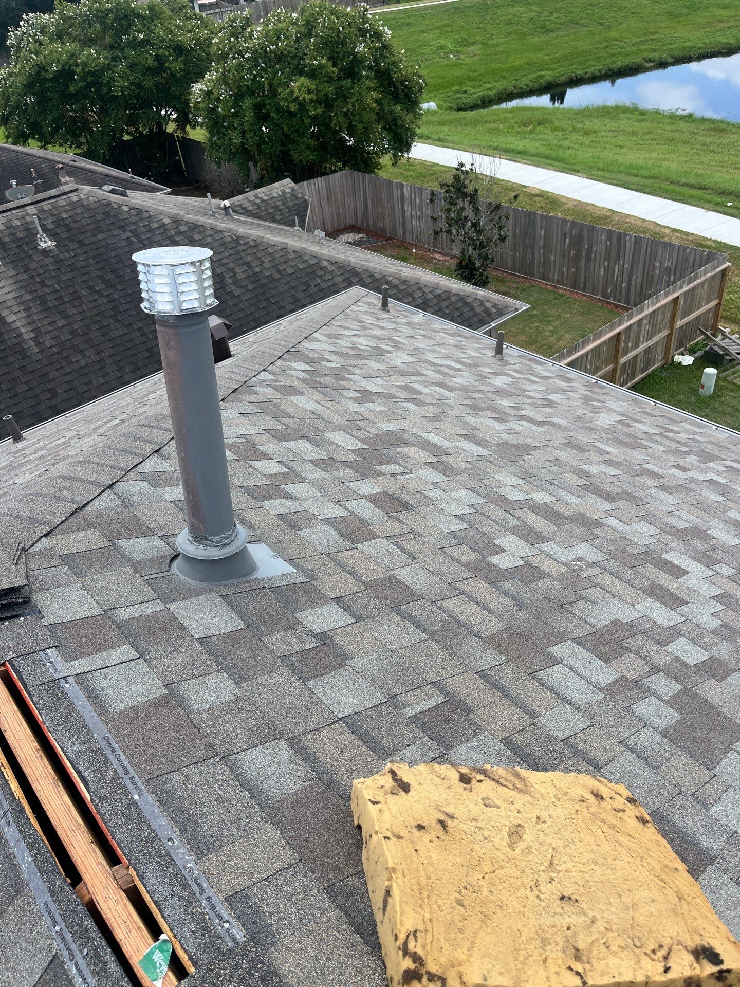 Residential Roofing Installation using Owen's Corning Duration (Lifetime) Shingles by Roof Repair Company