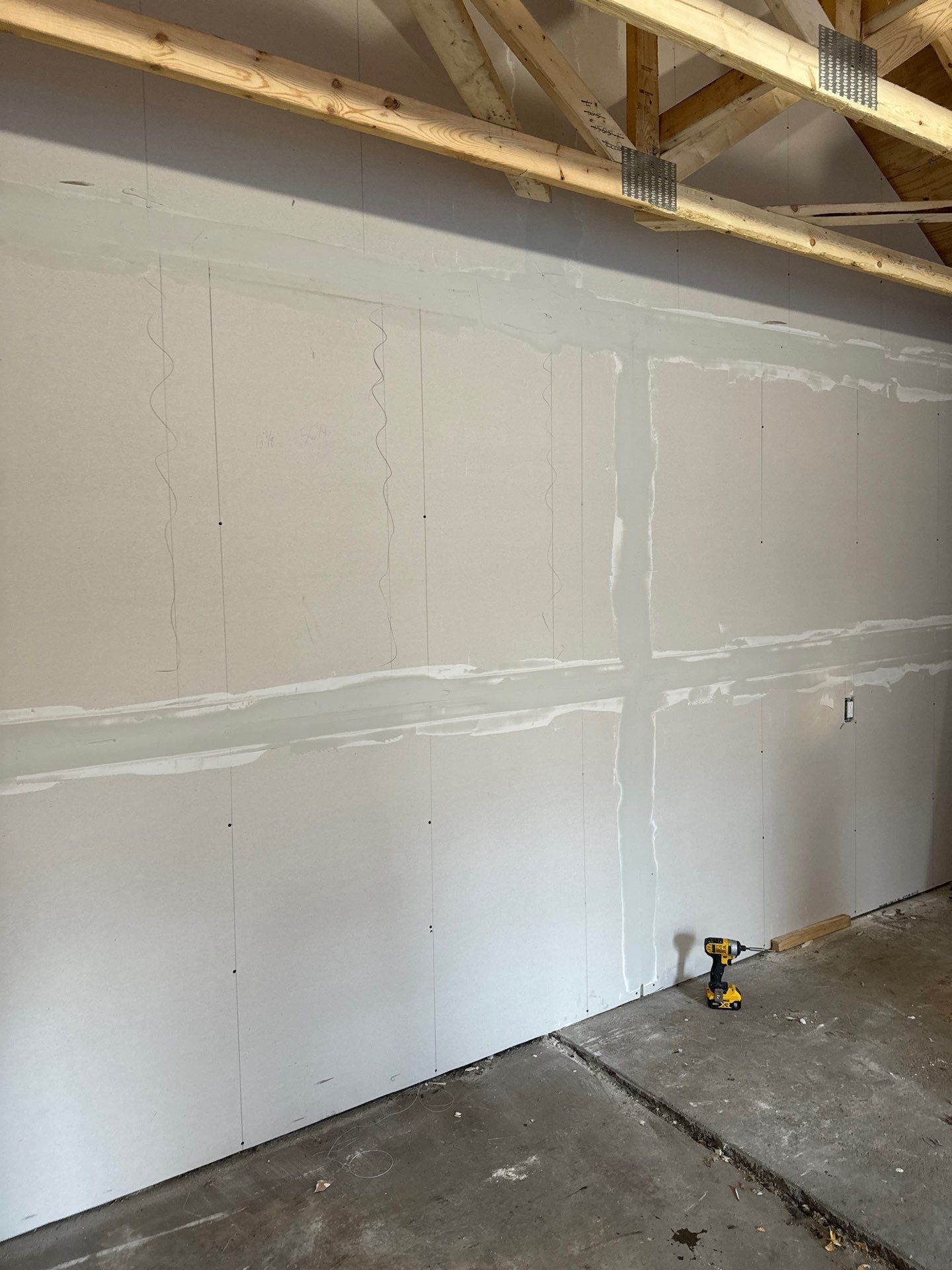 Garage Roof by Ivy Lea Construction