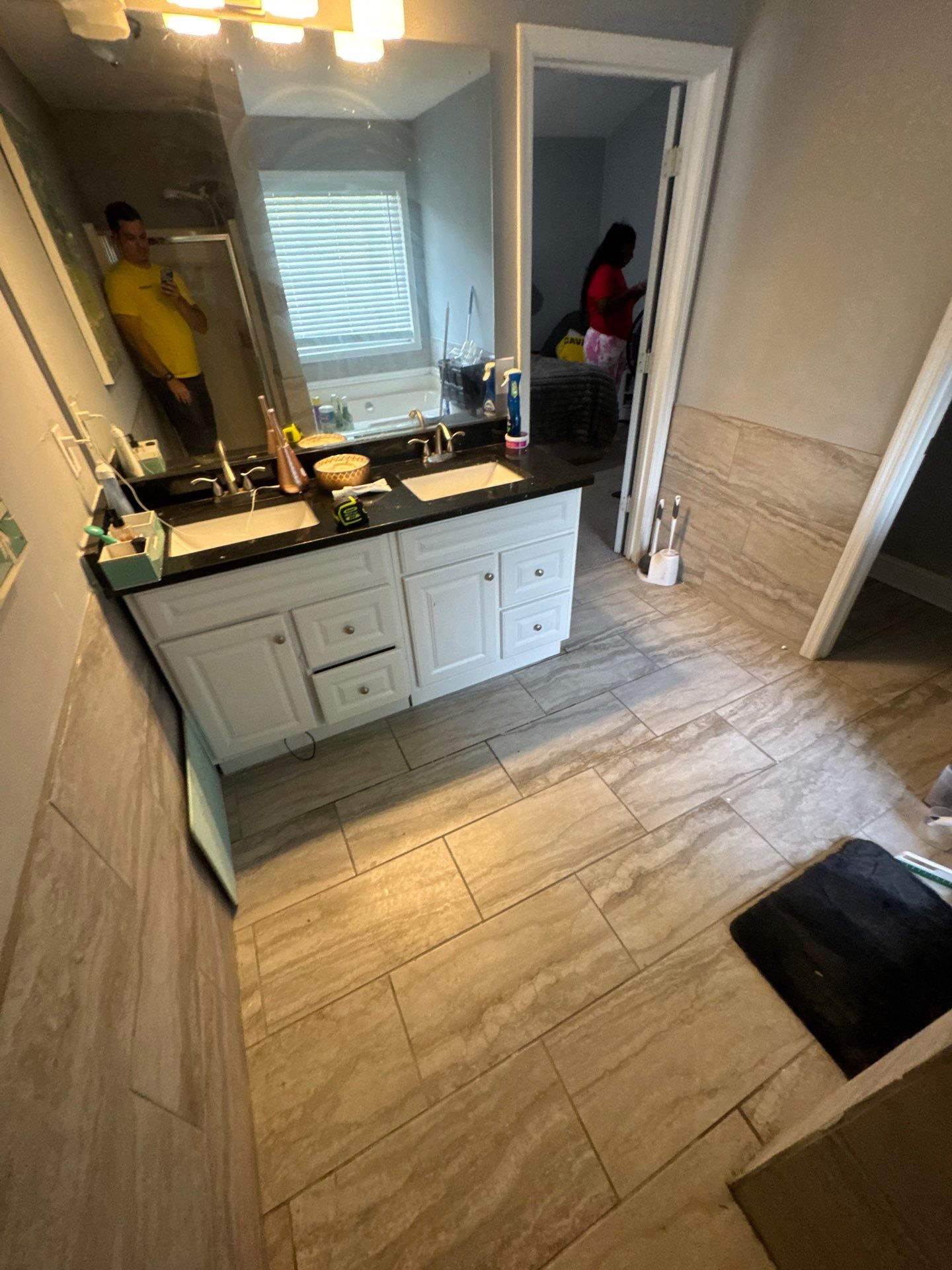 Master bathroom renovation by Prudencio