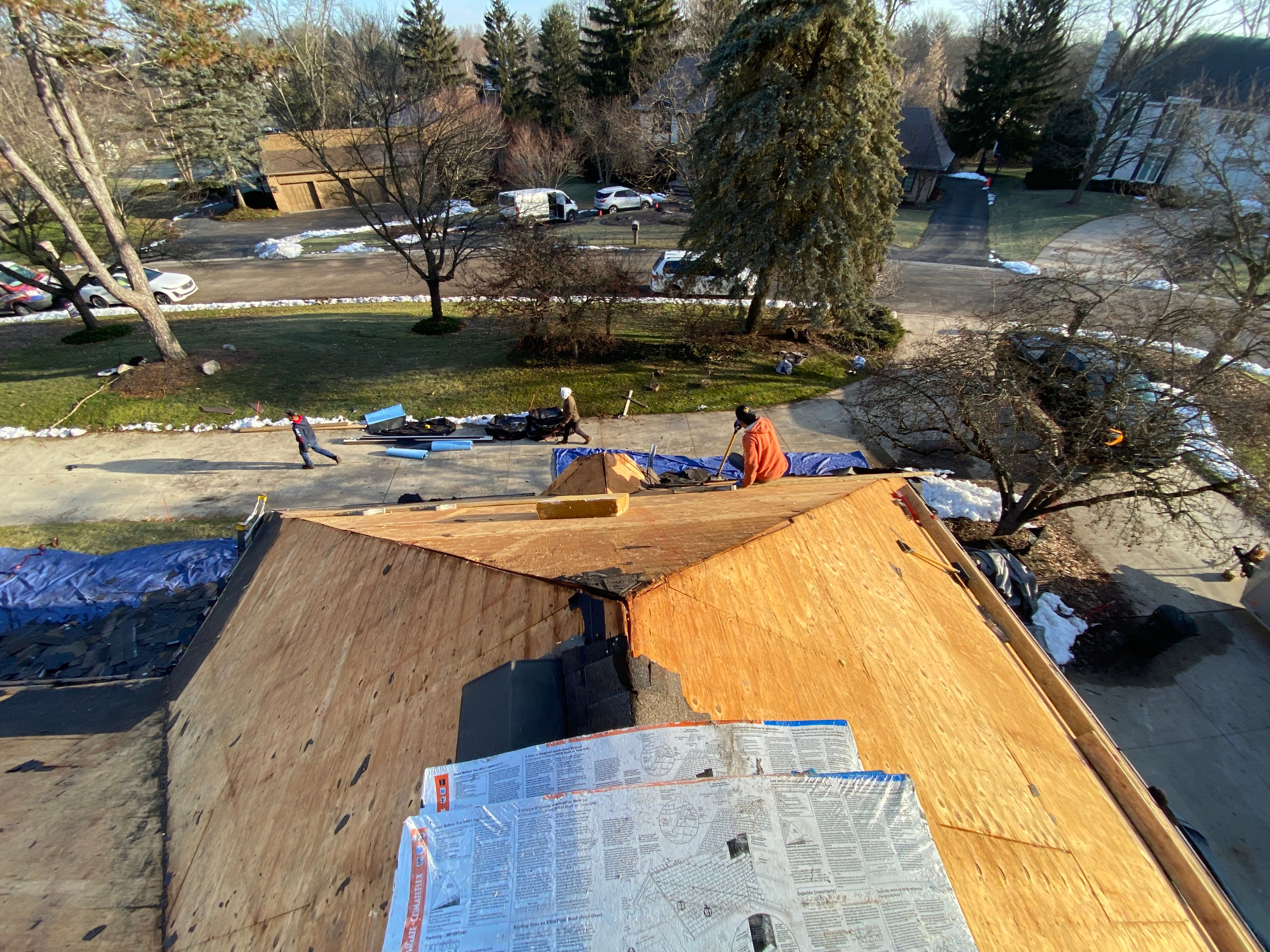Roof Replacement using CertainTeed Landmark by 180 Contractors