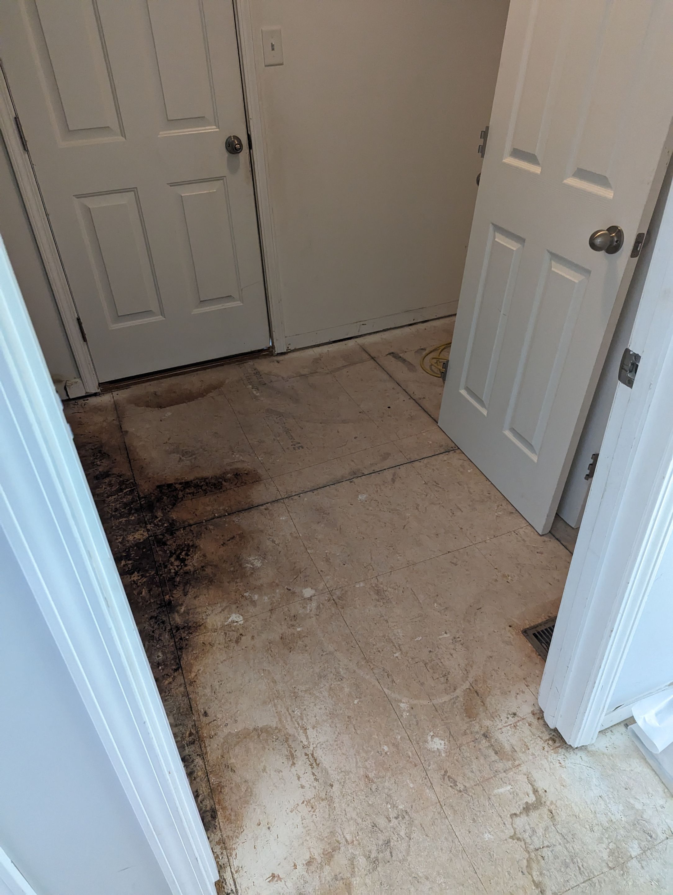 Emergency Service Water Damage in Paris Crossing, IN by ANR Restoration