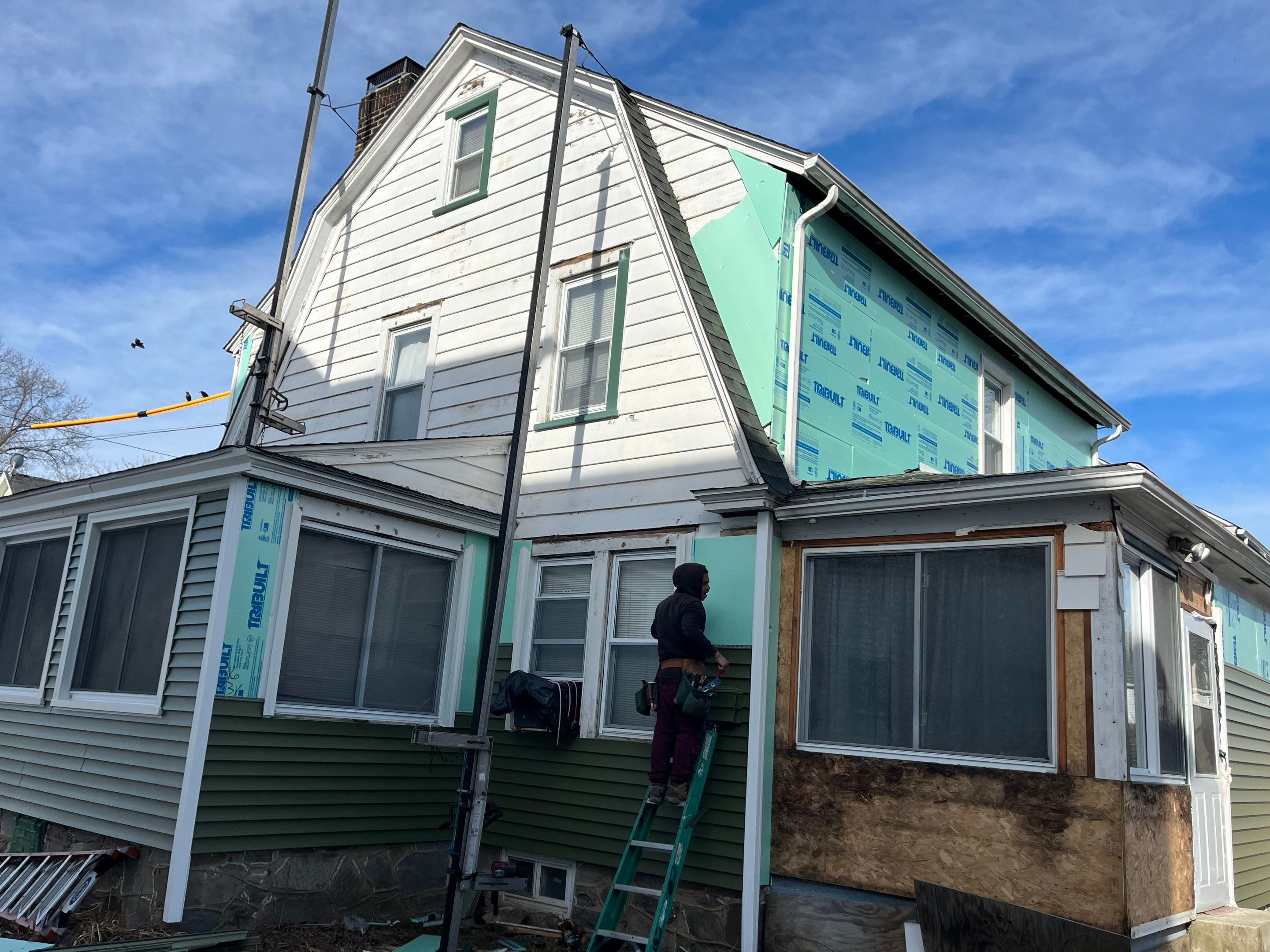 Siding revitalization with Cert Monogram D/4 x 12'6" clapboard, Olive Grove by DiGiorgi Roofing and Siding Inc