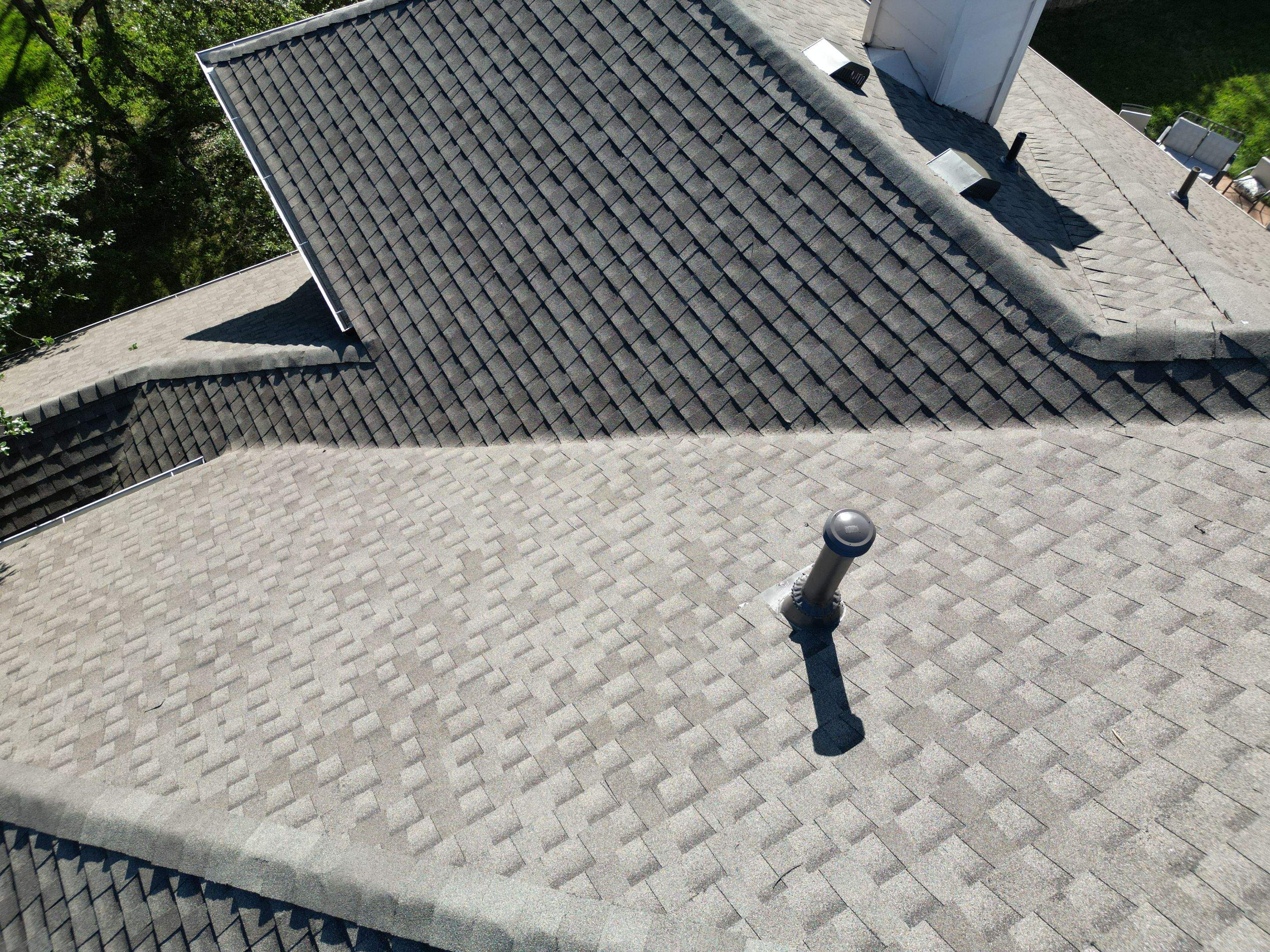 Weathered Wood - GAF Timberline HDZ by RoofsOnly.com