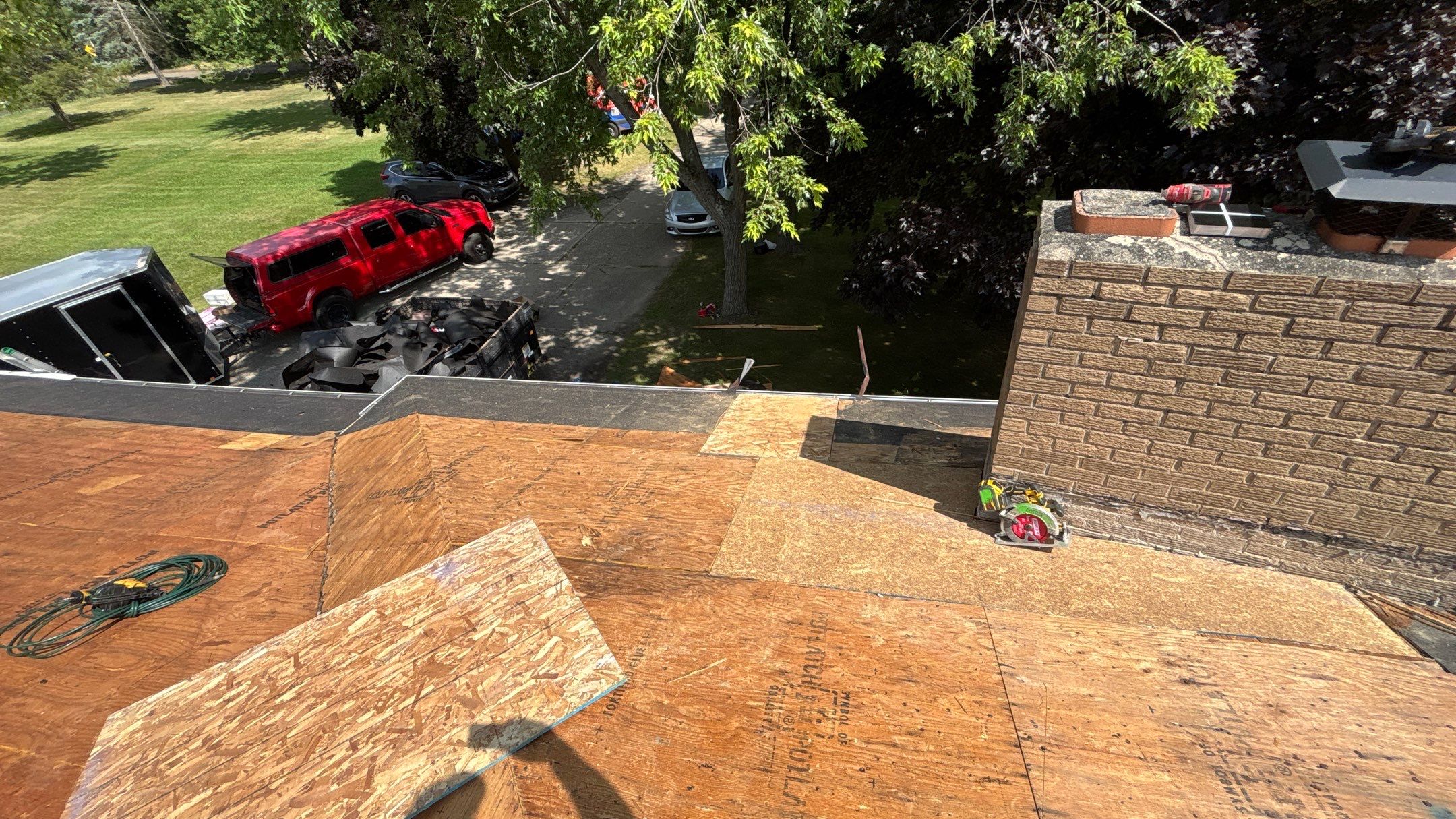 Roof Replacement using Owens Corning Tru Definitions by 180 Contractors