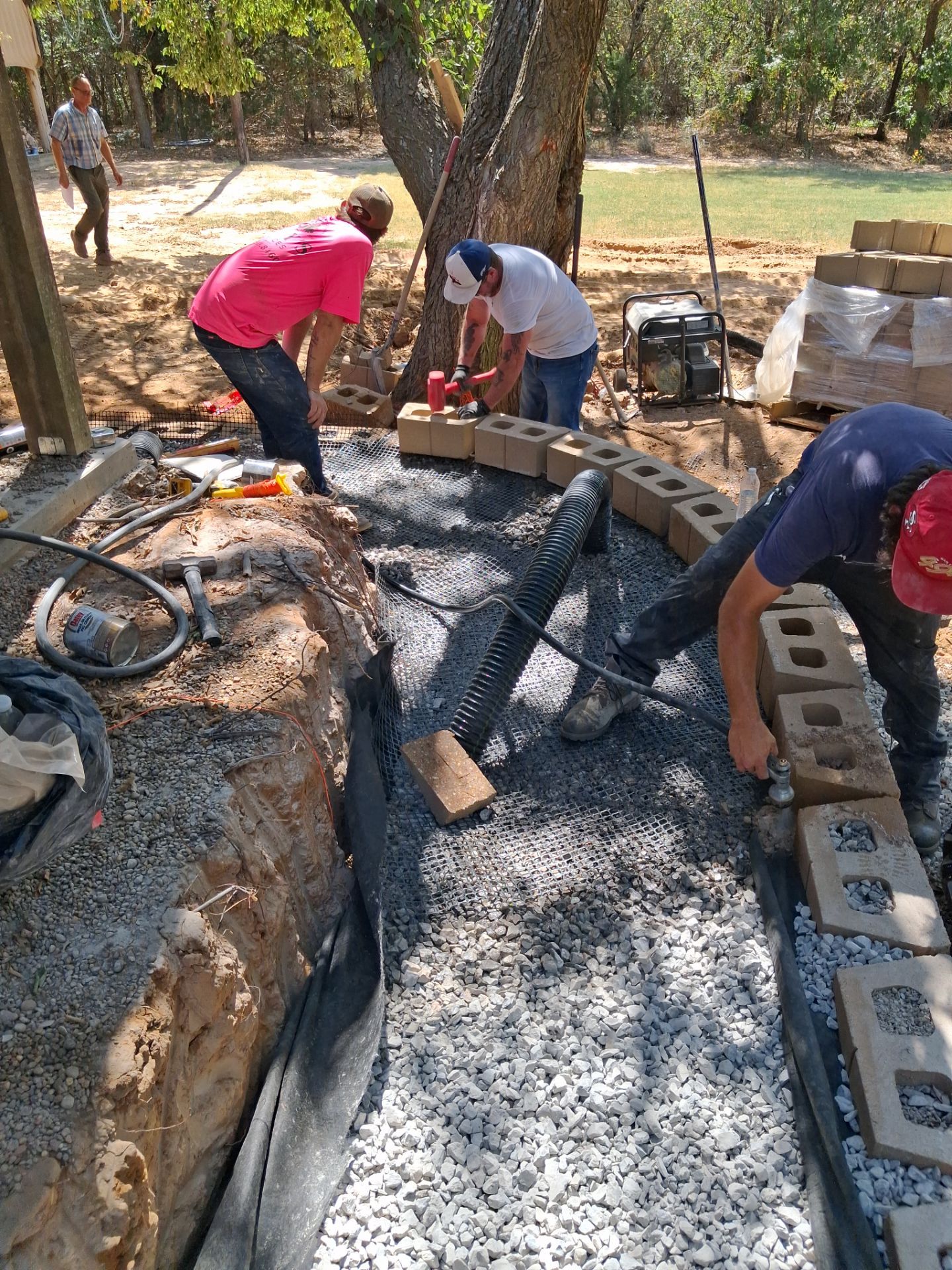 Retaining Wall by Clays Services Inc