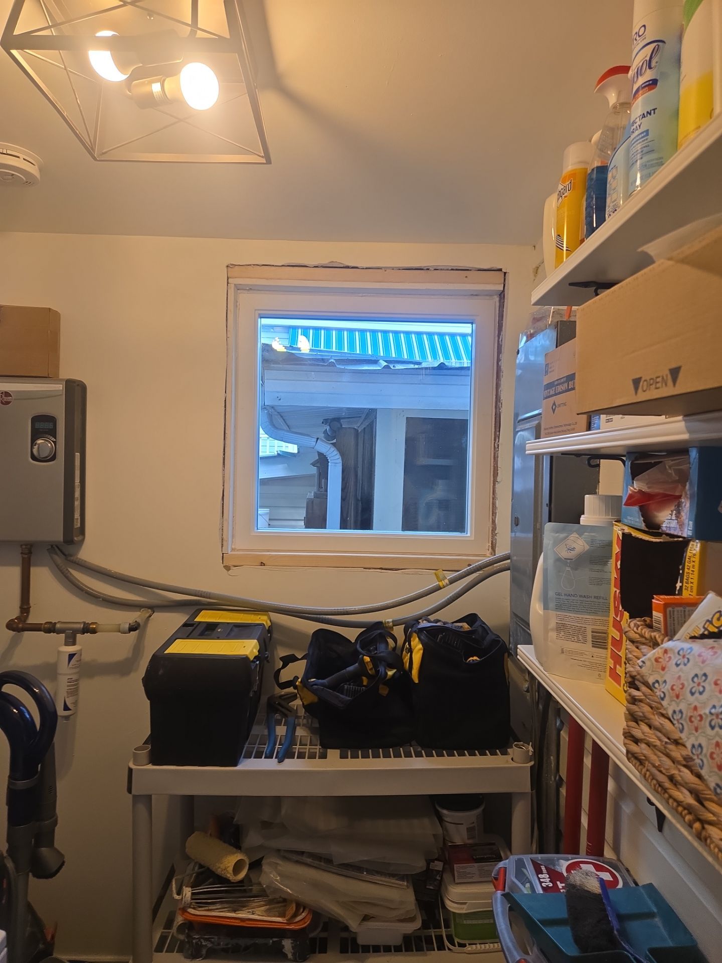 Window replacement using ProVia Aspect windows by Window Depot of Annapolis