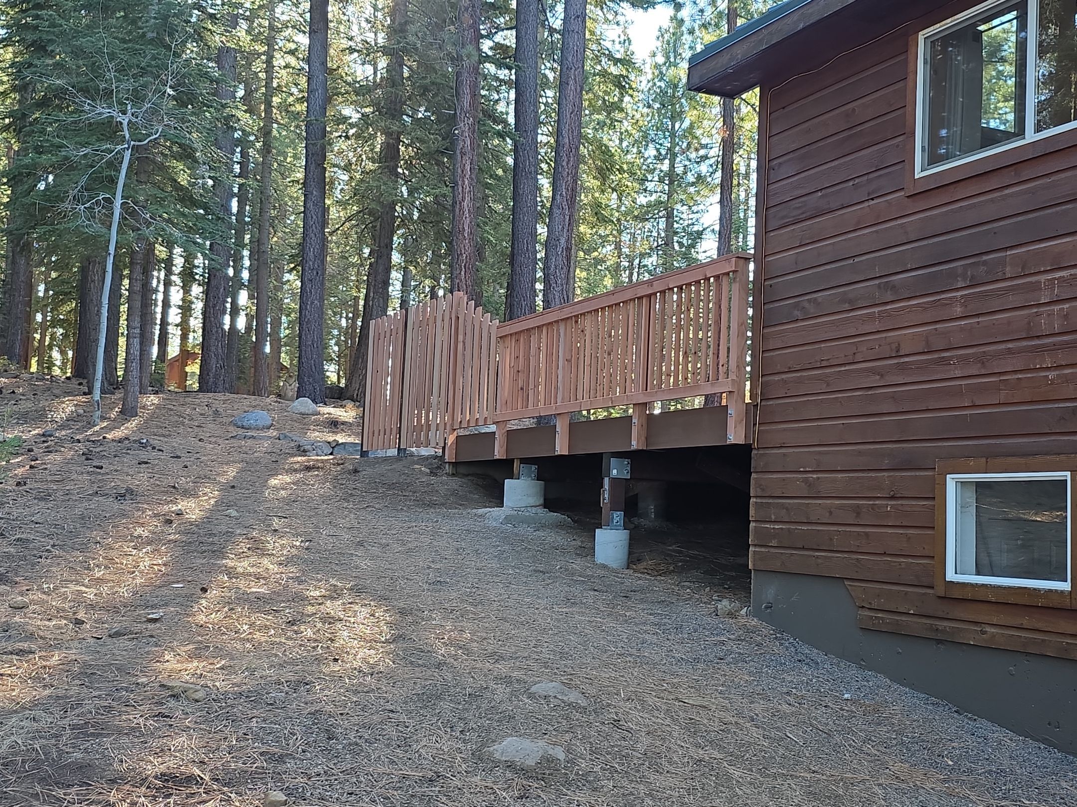 Decks/Patio by The Tahoe Tradesman
