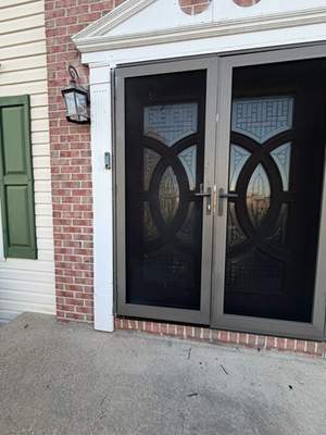 Double Storm Door Installation – Townsend, DE
