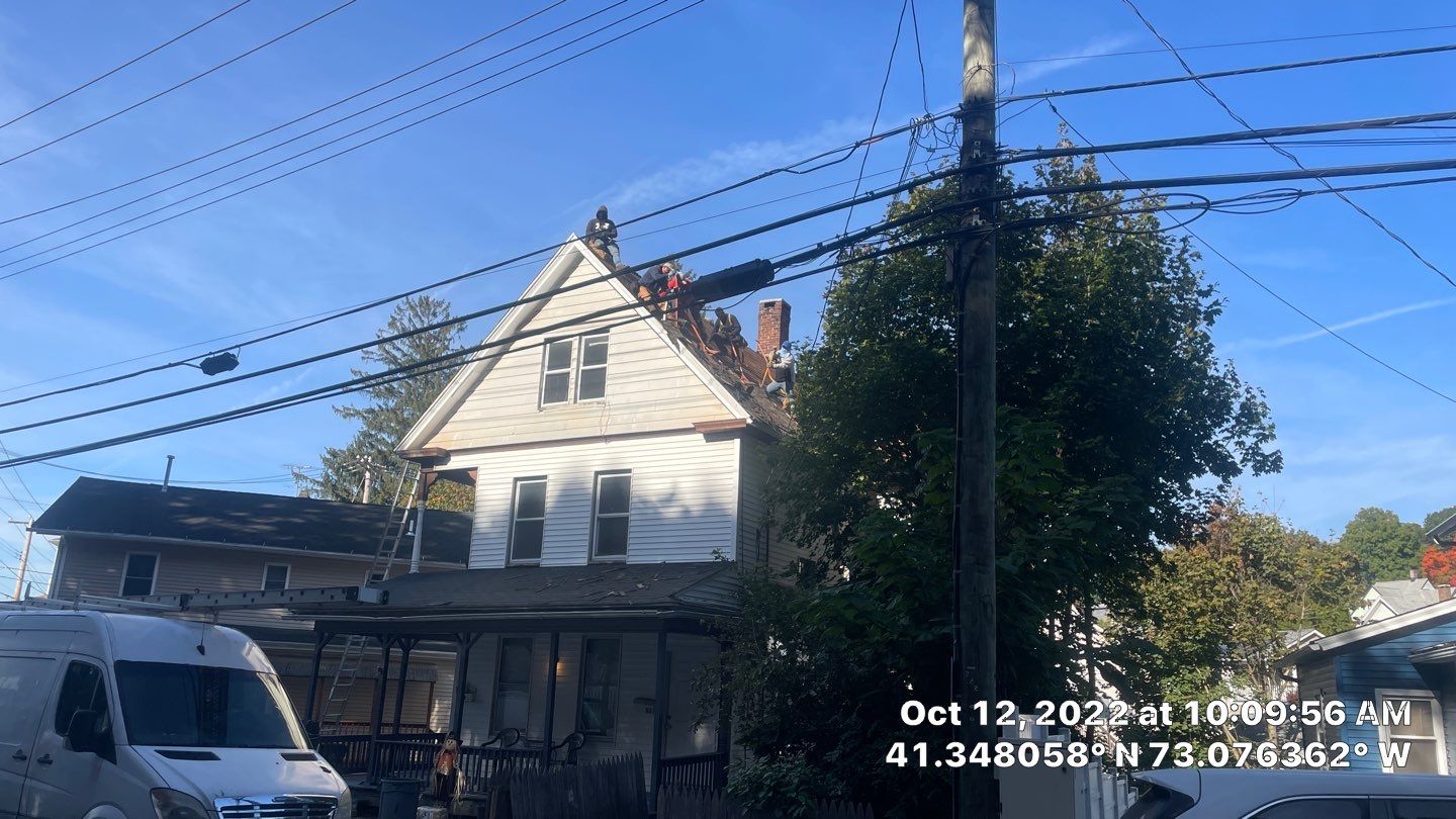 Residential Roofing Installation using Owens Corning TruDefinition by A Plus Exterior