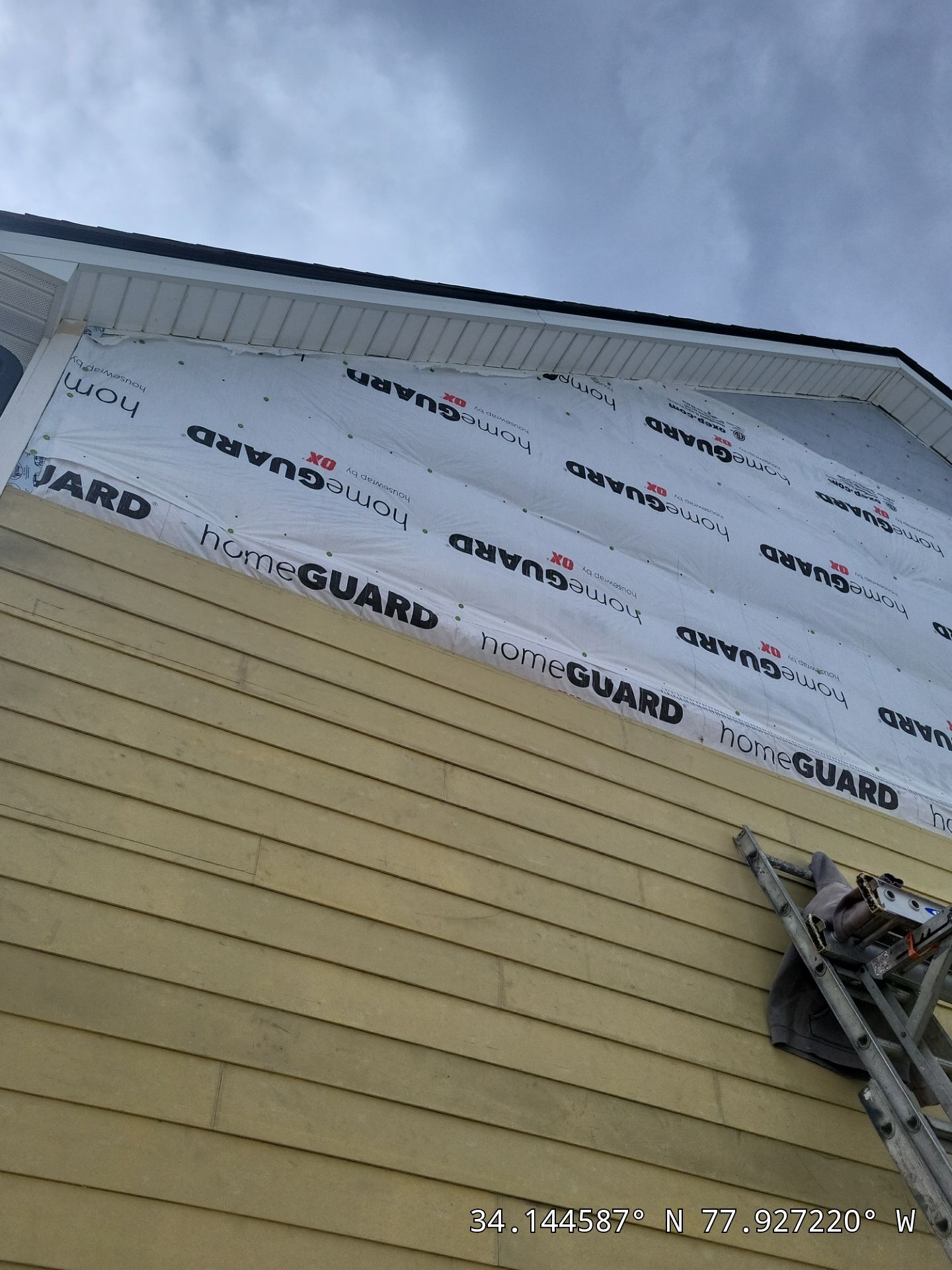 Insurance Workscope Hardie Board Repair using James Hardie HZ10 Plank Smooth  by RGR Construction and Roofing, LLC