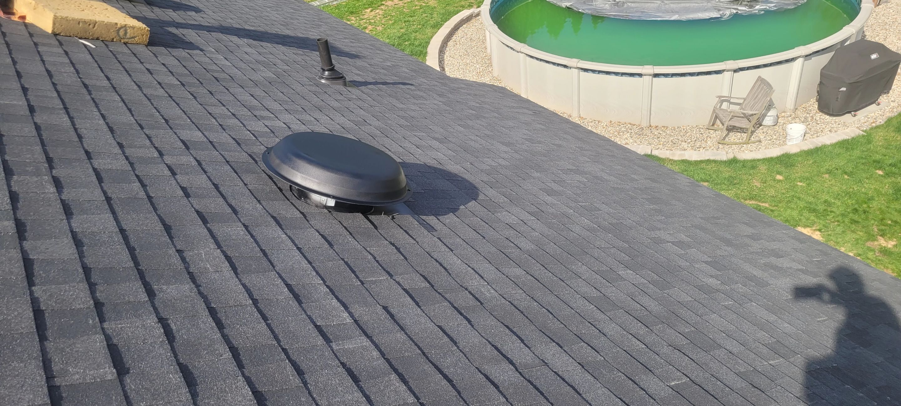 Asphalt shingles professionally installed in Cromwell, CT by DiGiorgi Roofing & Siding INC by DiGiorgi Roofing and Siding Inc
