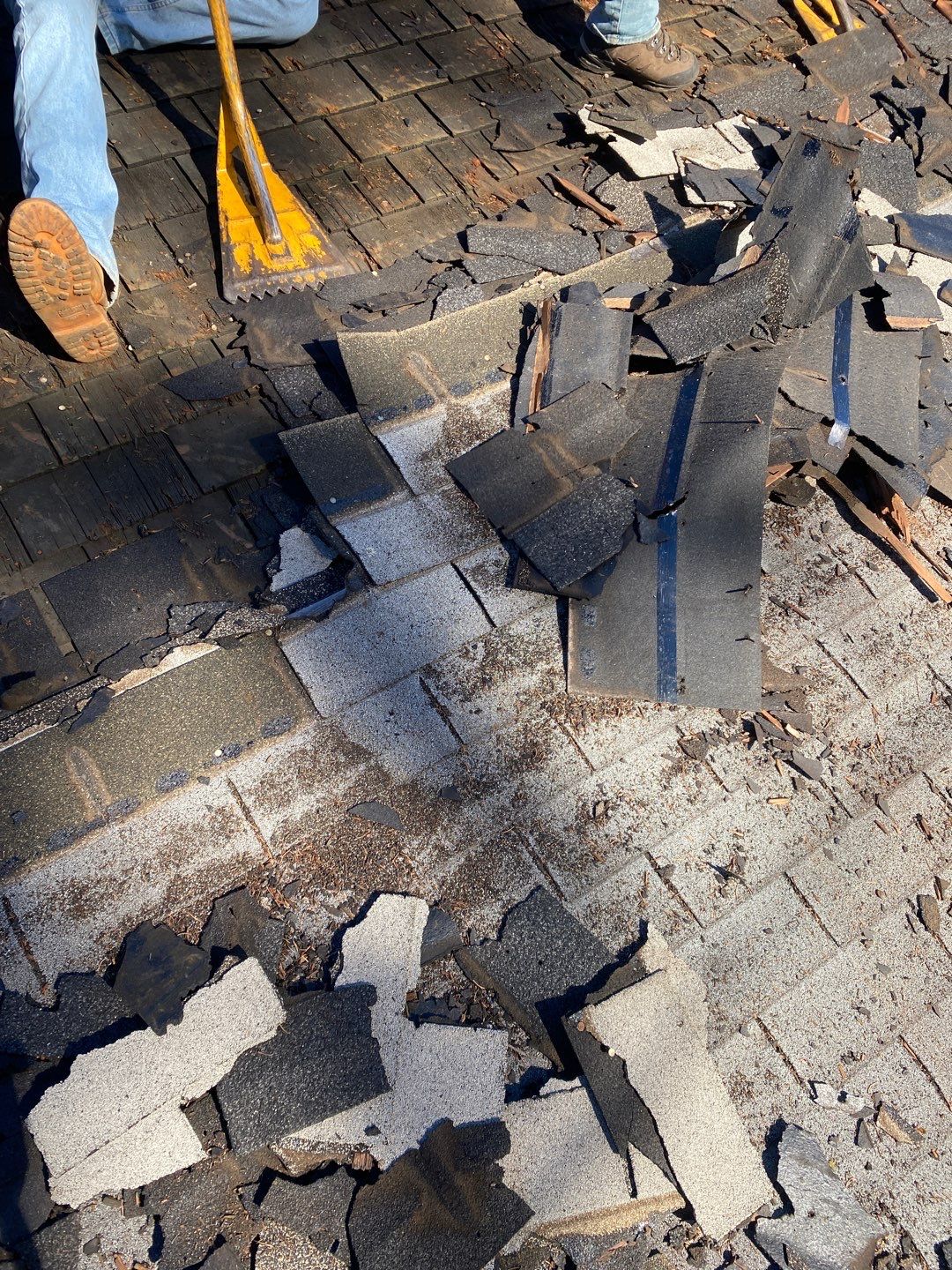 Residential Roofing Installation using Owens Corning TruDefinition by A Plus Exterior