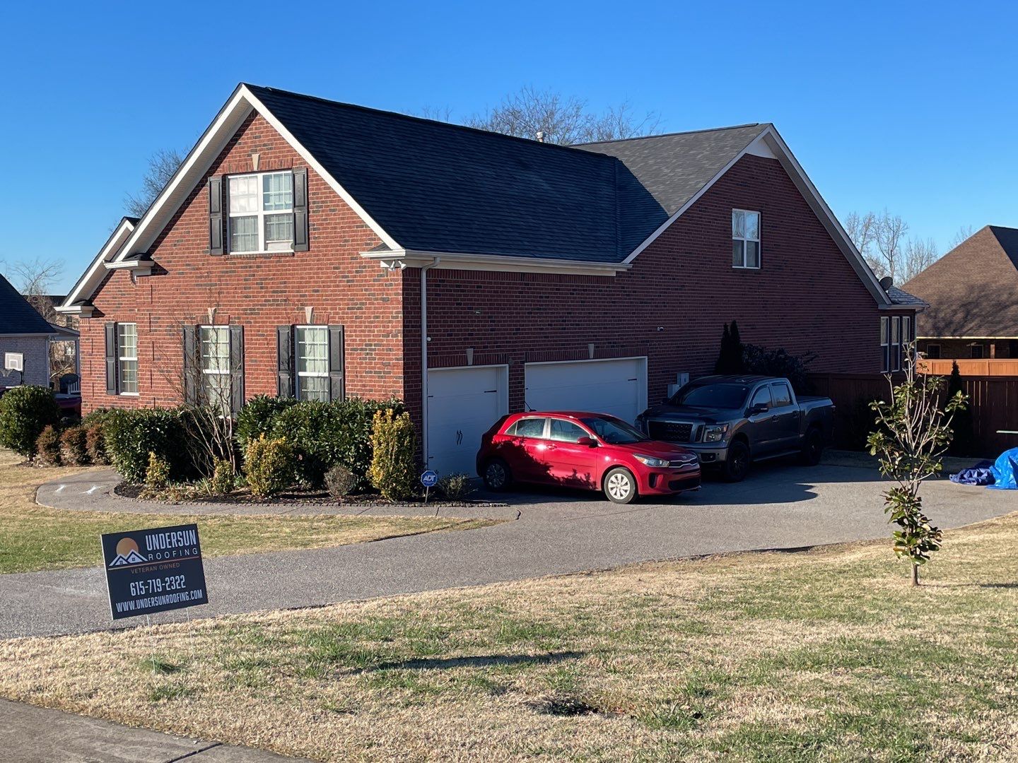 Residential Roofing Installation using Owens Corning Roofing System by Undersun Roofing 