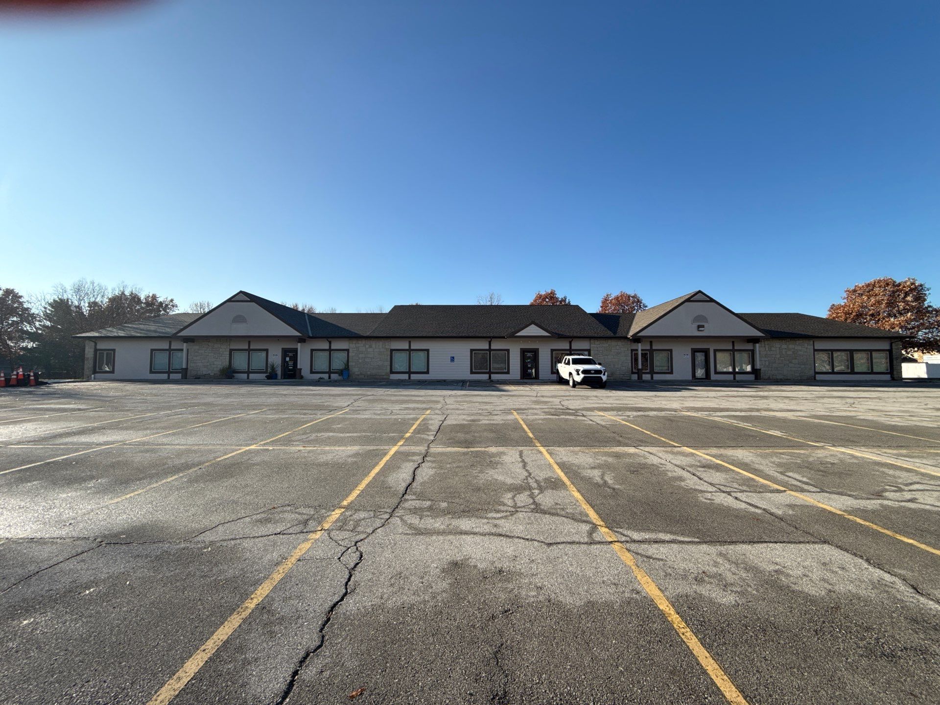 Commercial roof in Olathe by Victor Construction