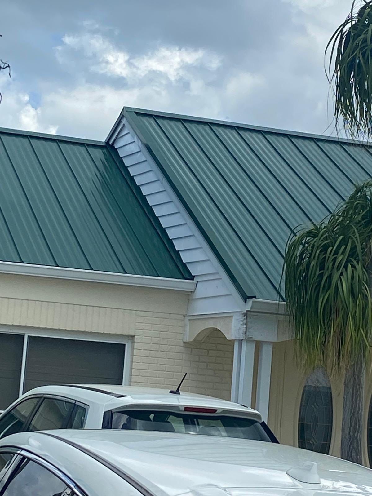 Residential Roofing Installation using Gulf Coast Metals Gulf Seam Panels by Four Peaks Roofing