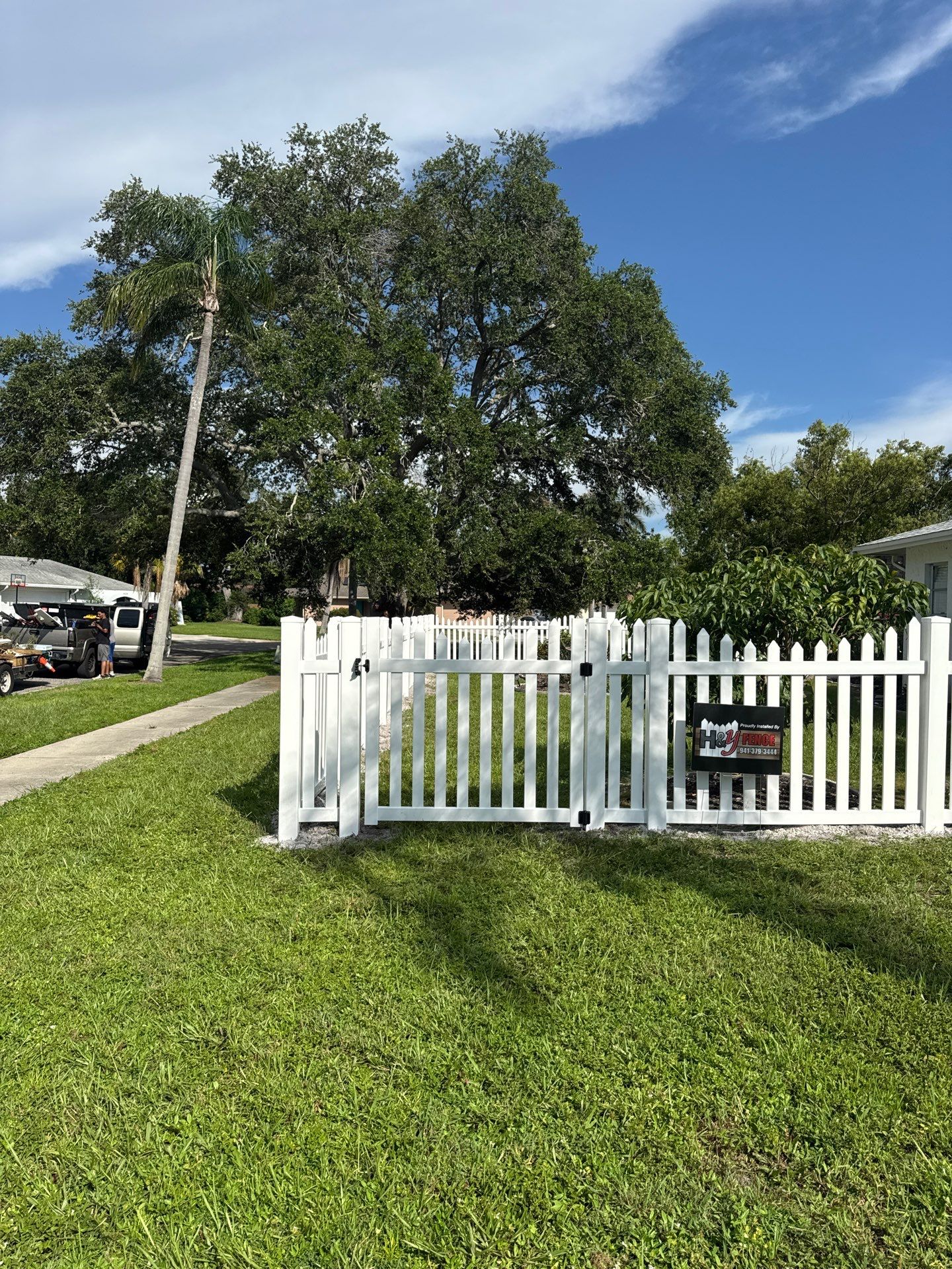 1371 Palmwood Dr  by H&Y Fence